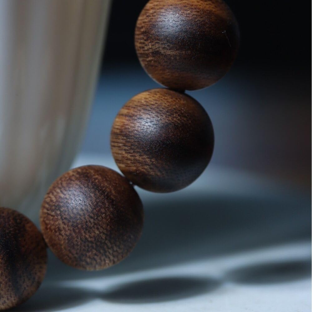 Agarwood 15mm Hainan White Chess Agarwood Flower Bead Strand Buddha Bead Submerged Grade