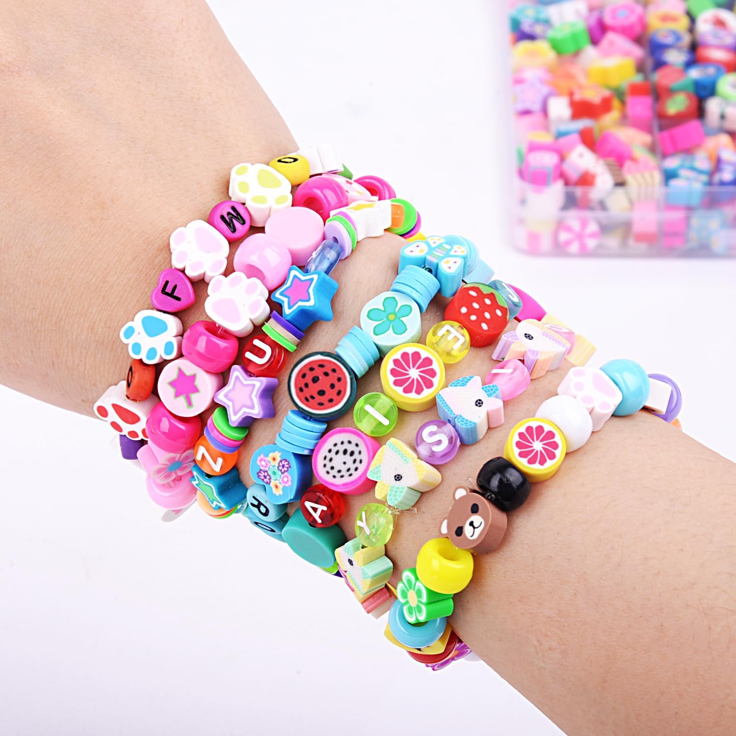 Christmas Gift Set,10000PCS Polymer Clay Beads Bracelet Making kit, Cute Fun Beads Fruit Flower Animal Cake Butterfly Heart Beads Charms for Jewelry Making DIY Accessories for Children Girls