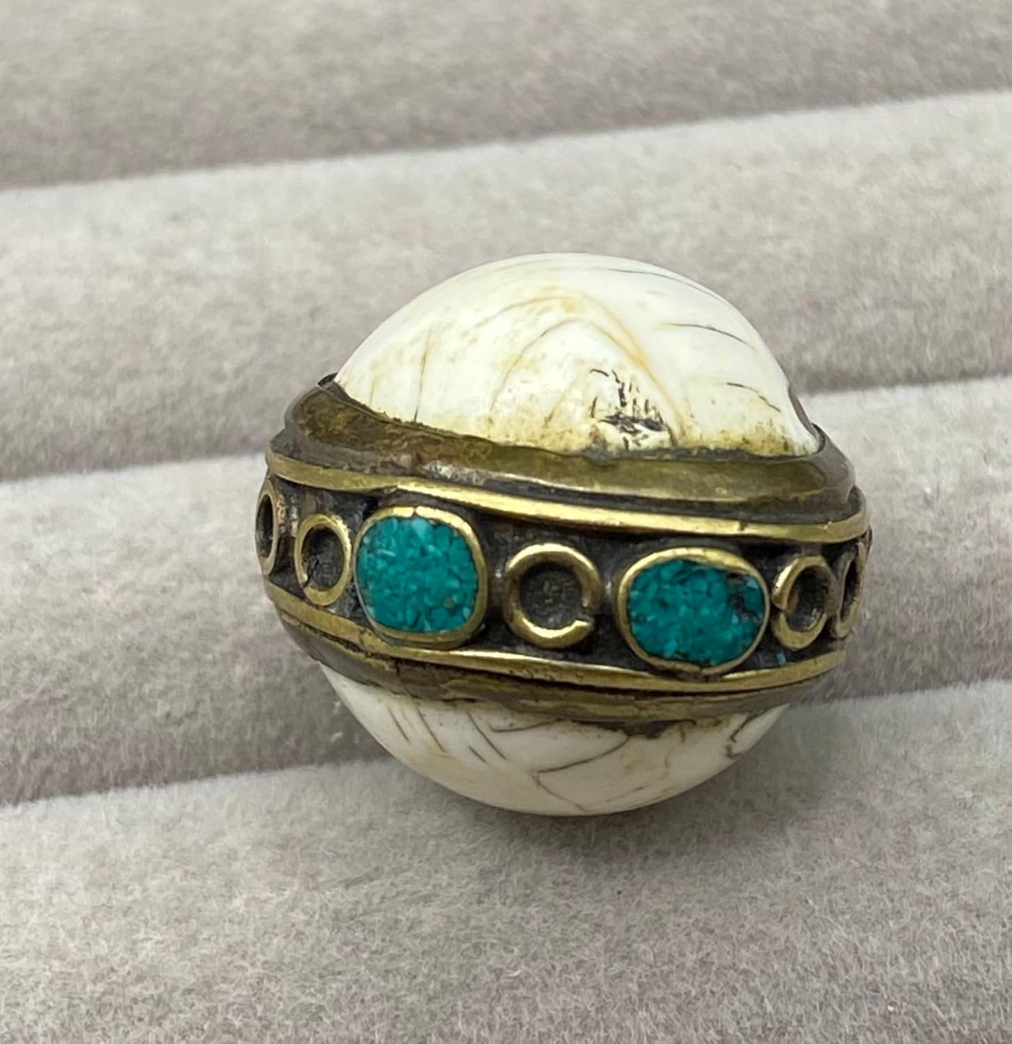 Handcrafted Nepalese Tibetan Natural Shell Pearl Bead with Turquoise and Coral 24x20mm – 13.20g Brass Bead for Jewelry Making, Craft Supplies, DIY Necklace & Bracelet Design,Loose Beads (20)