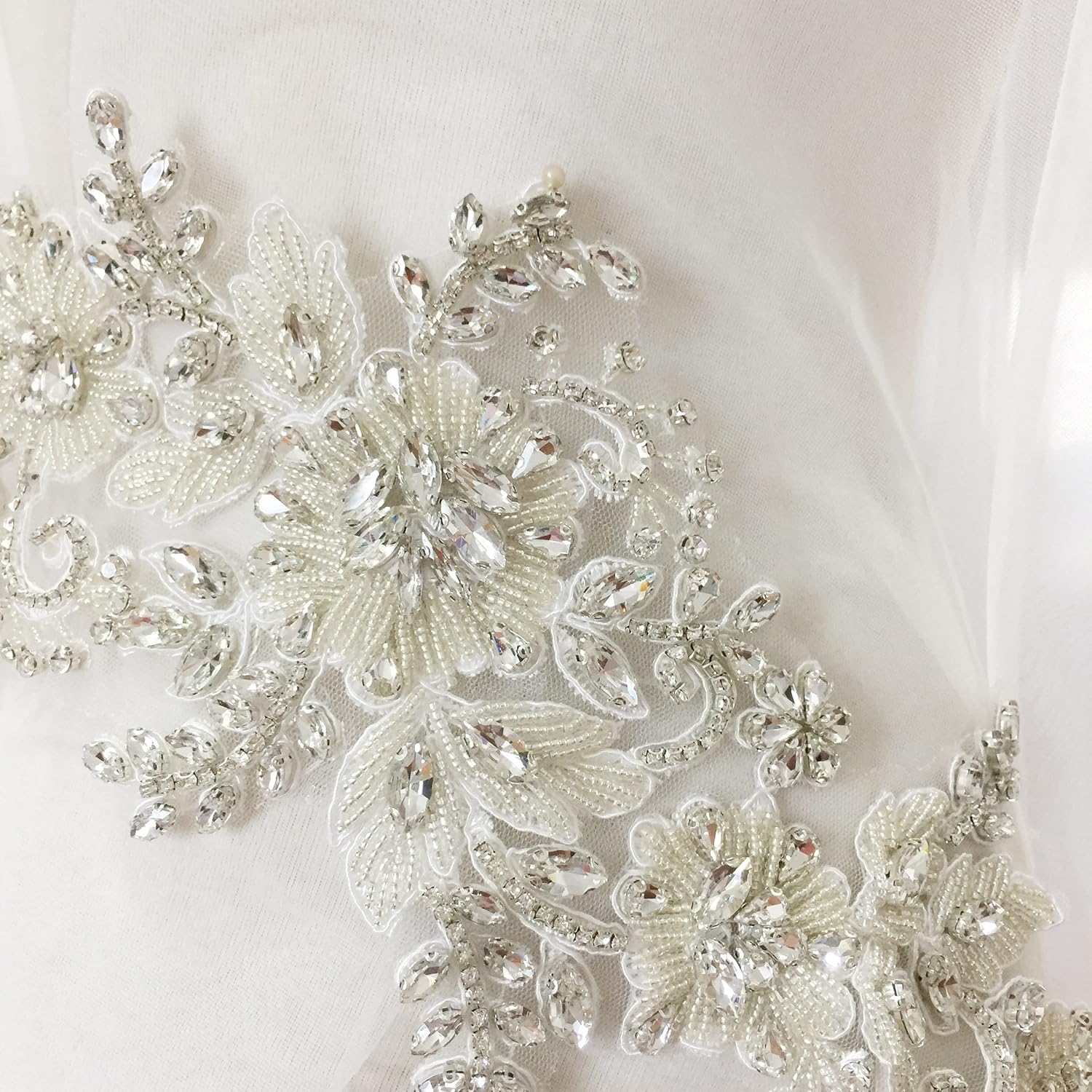 1 Pair 2 Pieces Handmade Haute 16x44cm Flower Rhinestone Beading Iron on Applique Bridal Bodice Belt Sash Wedding Motif (Color : Style D)