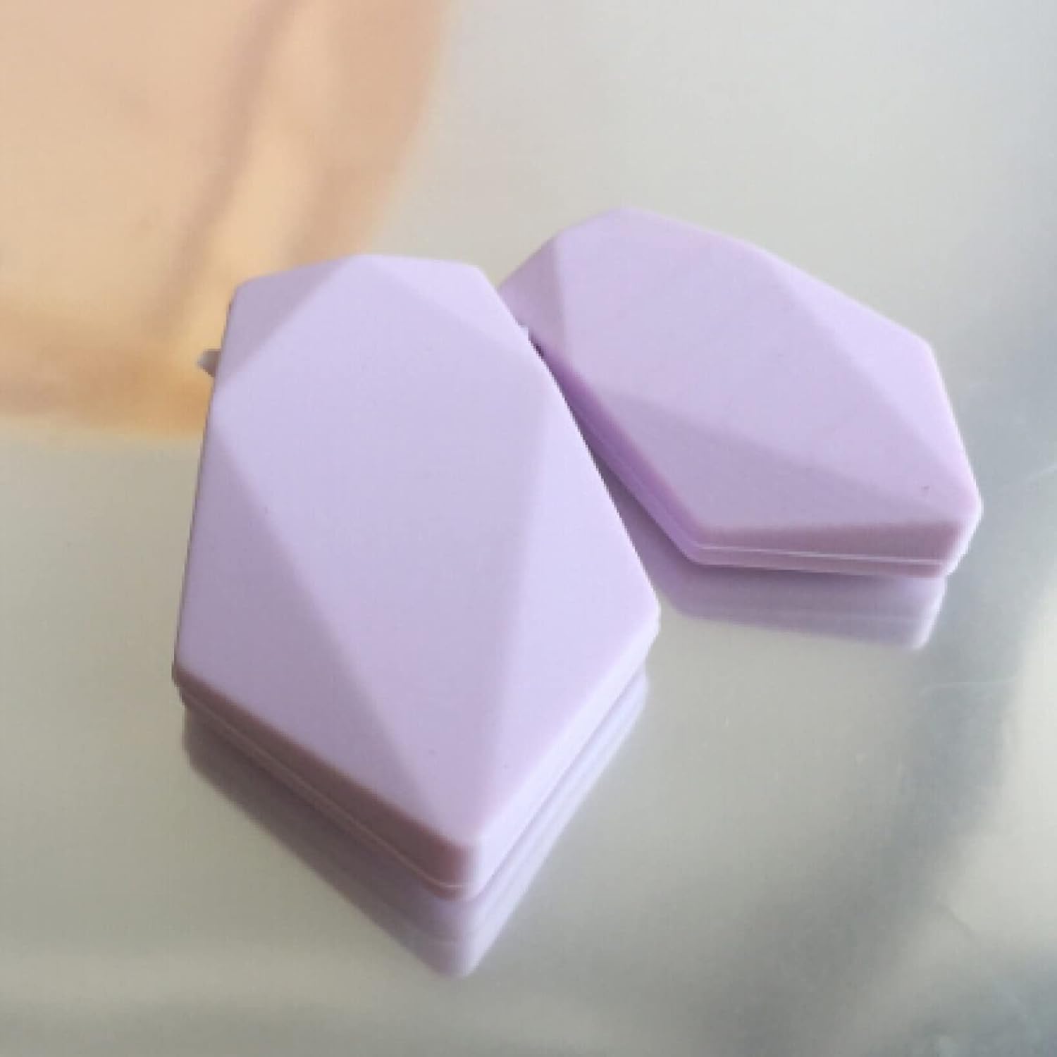 Silicone Beads for Keychain Making 15mm Bulk Multi Color Craft Beads Shapes Beads Jewelry Spacer Rubber Beads for Necklace Bracelet DIY Handicrafts Garlands Lanyards Making 20 Sets (Black)