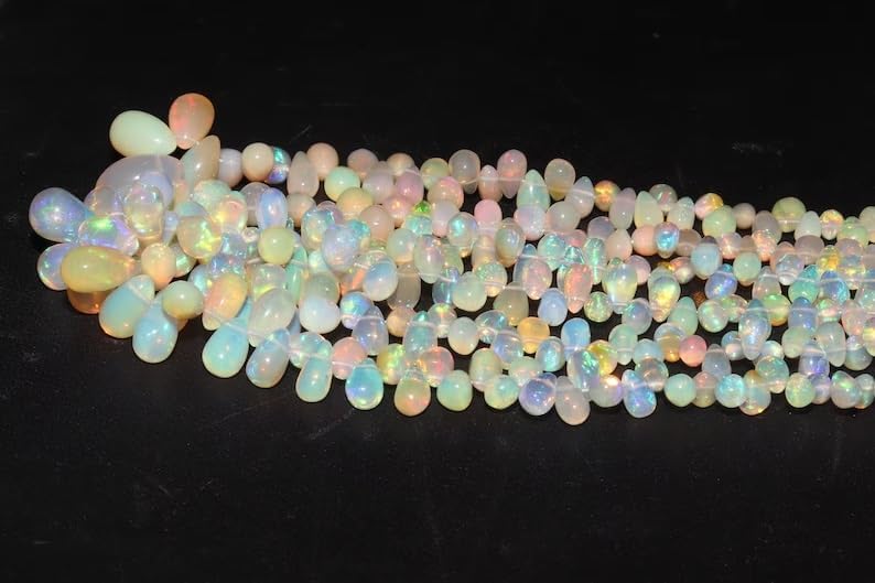 Ethiopian Opal Smooth Drops Shape Beads 3 * 5-6 * 8 mm Tear Drops Beads Opal Plain Beads Fire Opal Beads Flashy Opal Bead for Making Jwelery