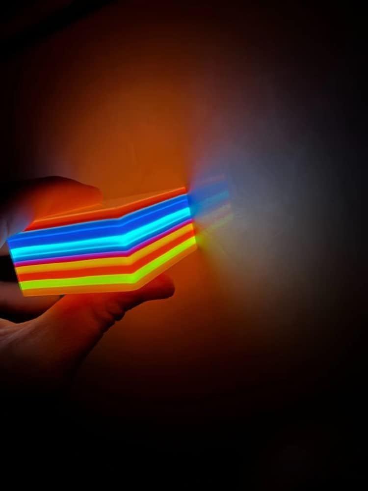 Luminous Plastic Block, Luminous Material Cube, Self Luminous Material, DIY Luminous Resin, Multiple Colors, DIY Glow in The Dark Material (Length-Width 50X50mm, Thickness 3cm)