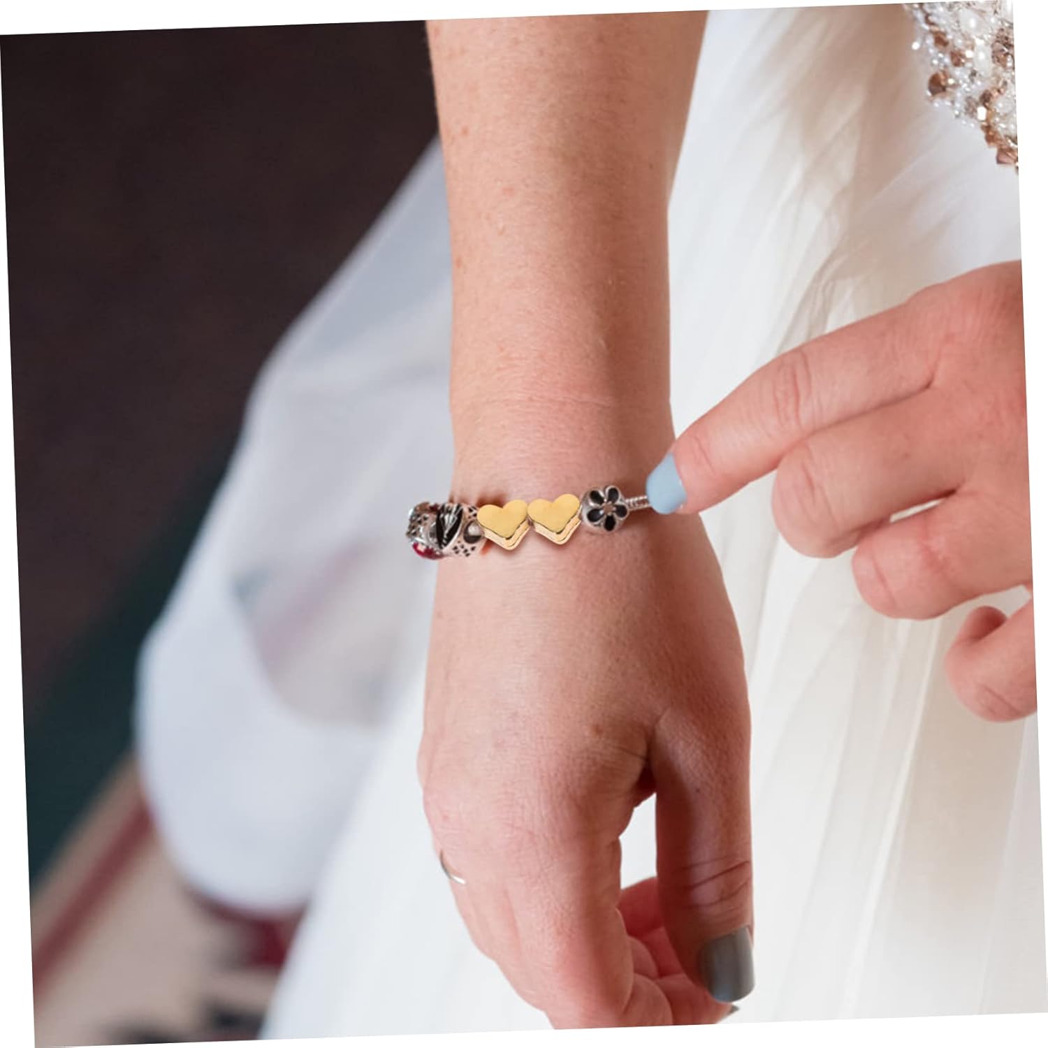 1 Box Soft Pottery Set Jewelry Beads Wreath Making Supplies Letter Beads Bracelet Kits Mini Accessories DIY Loose Beads Small Glass Beads Disc Necklace Polymer Clay (Pink 0.4X0.7X0.7CM)