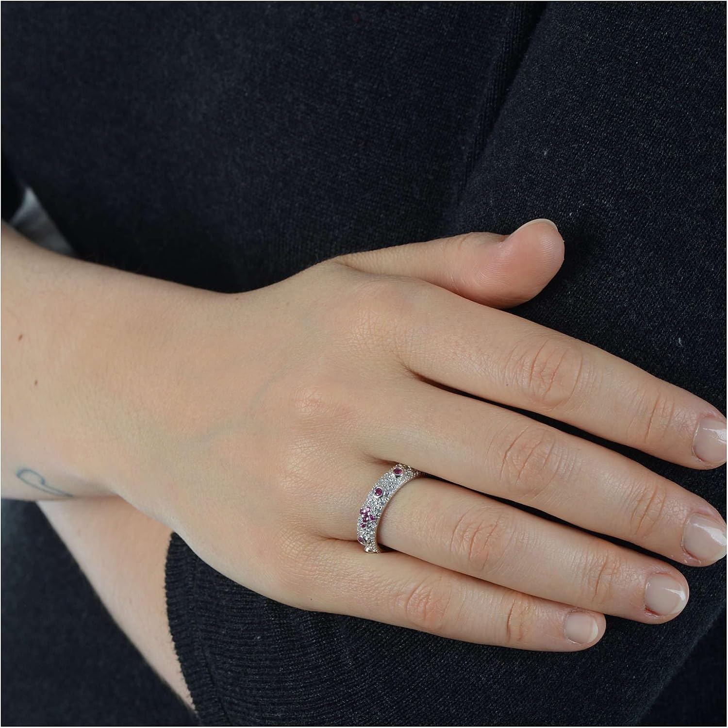 Ten-Beads Amen Rhodium-Plated Silver 925, red zircons, 20.5 mm (0.81 inc.) - UK V