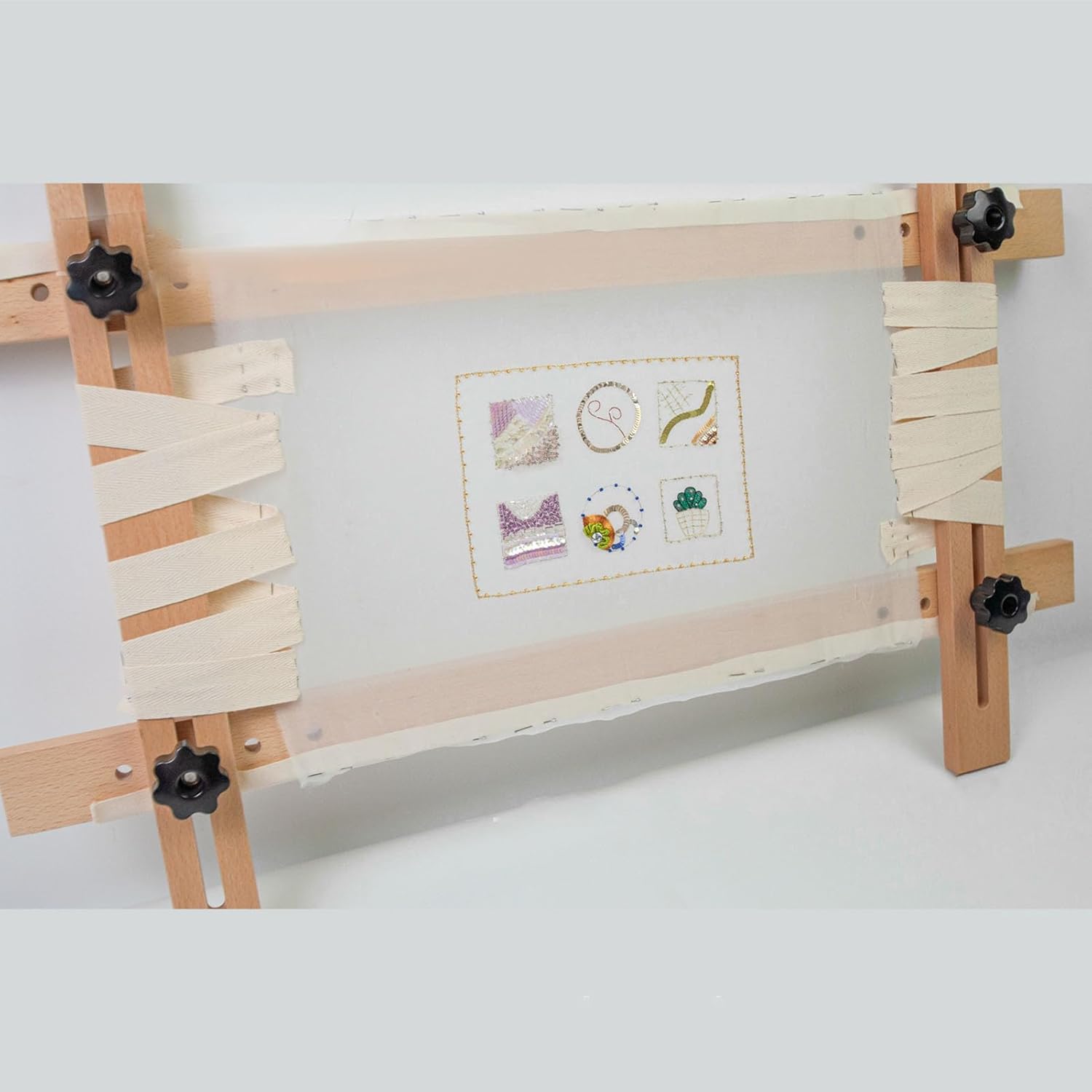 Stylebest Needlepoint Stretcher Frame, Adjustable Embroidery Tapestry Scroll Frame 70x50cm with Desktop Clamp for Stitching Sewing Beading, Beechwood Construction