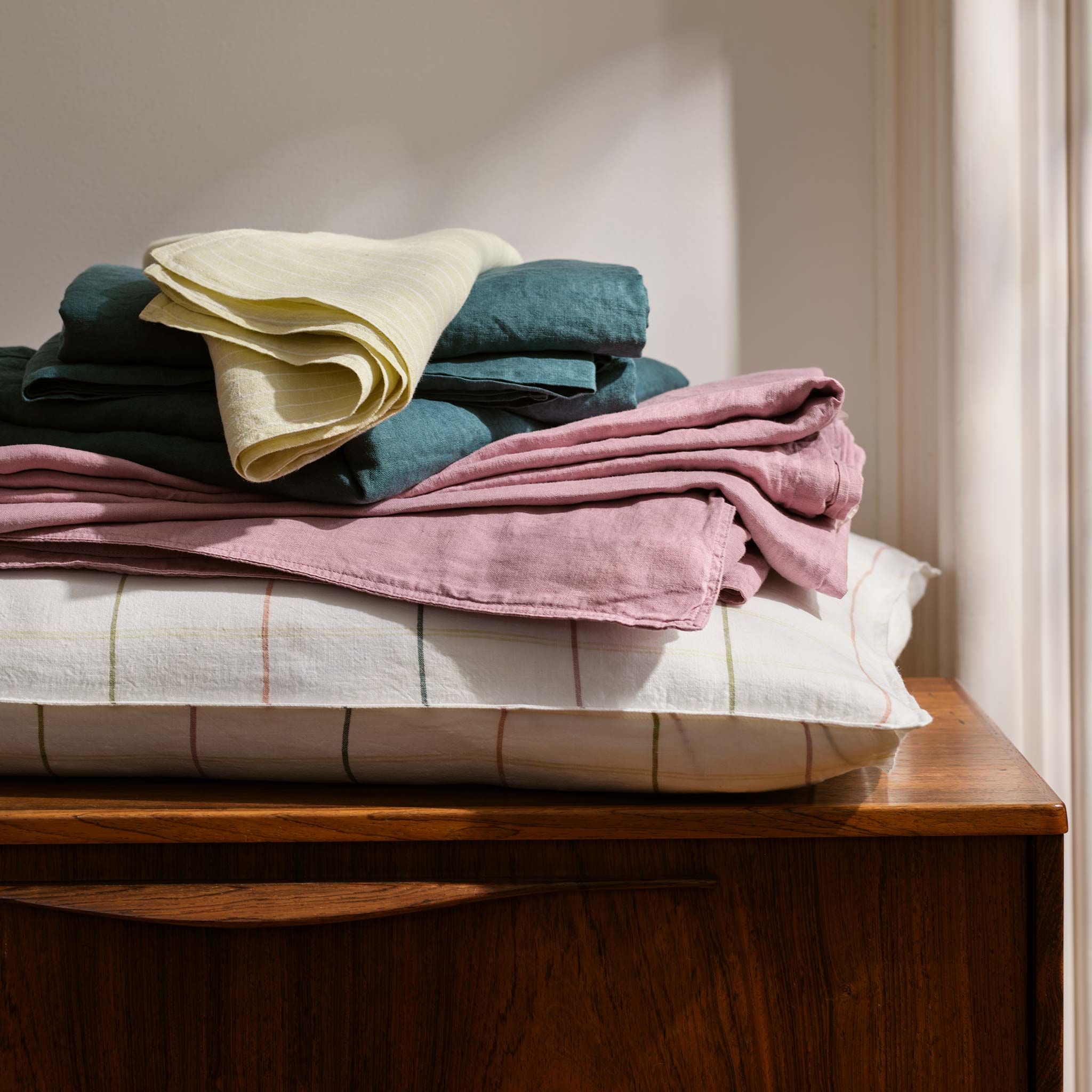 Washed European Linen Pillowcase Set