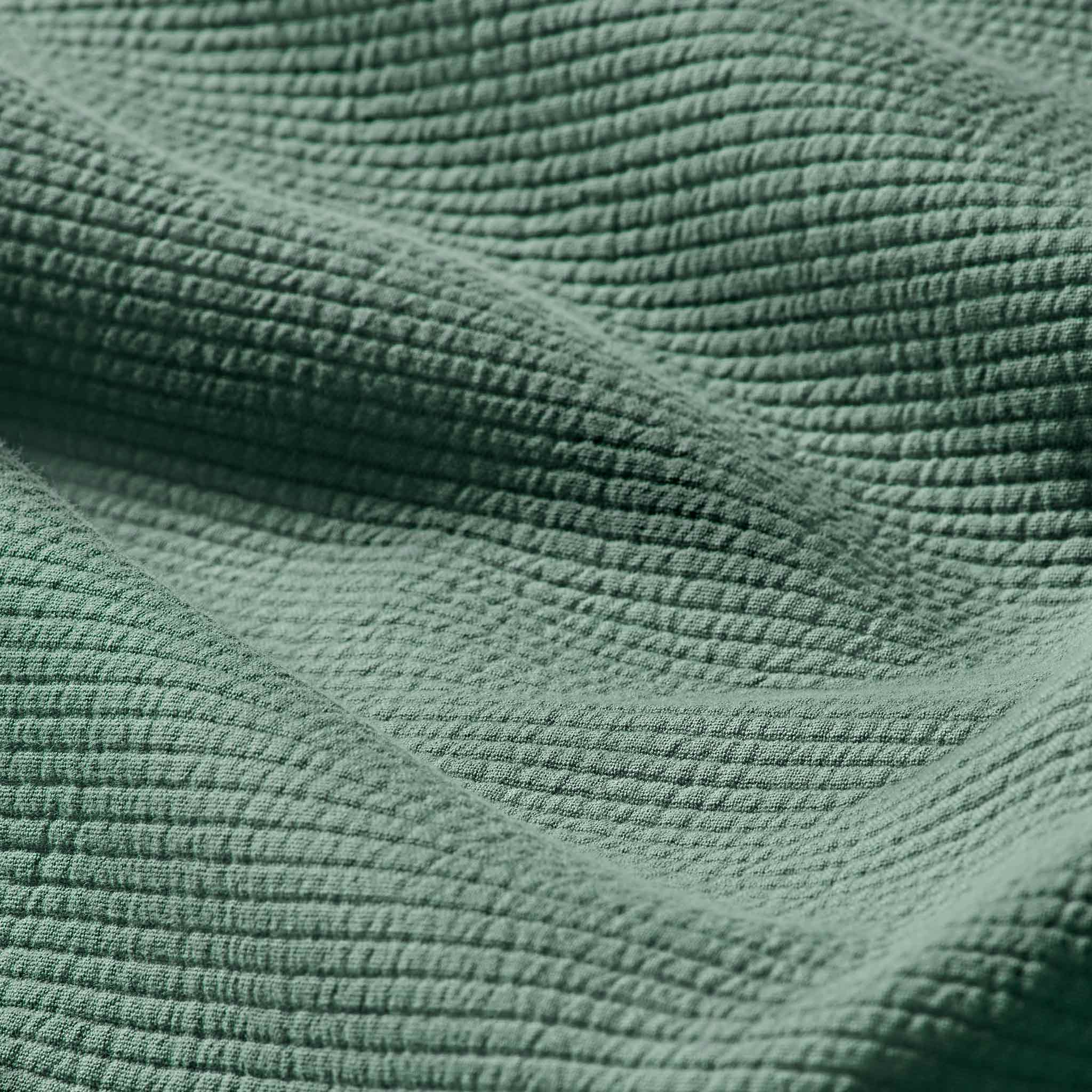 HCB: Ribbed Matelasse Quilt