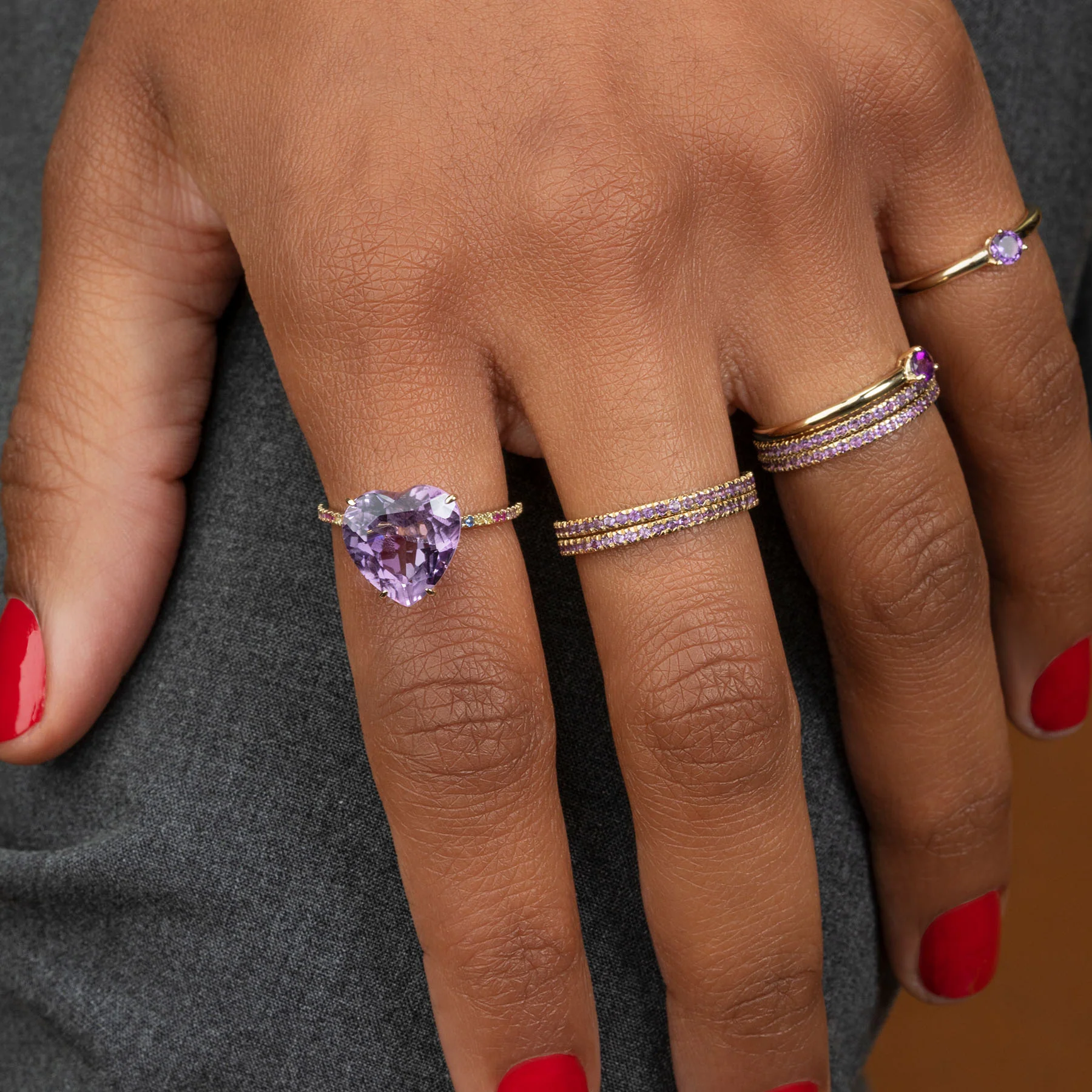 Heart Solitaire Ring - Amethyst and Rainbow / 14k Yellow Gold
