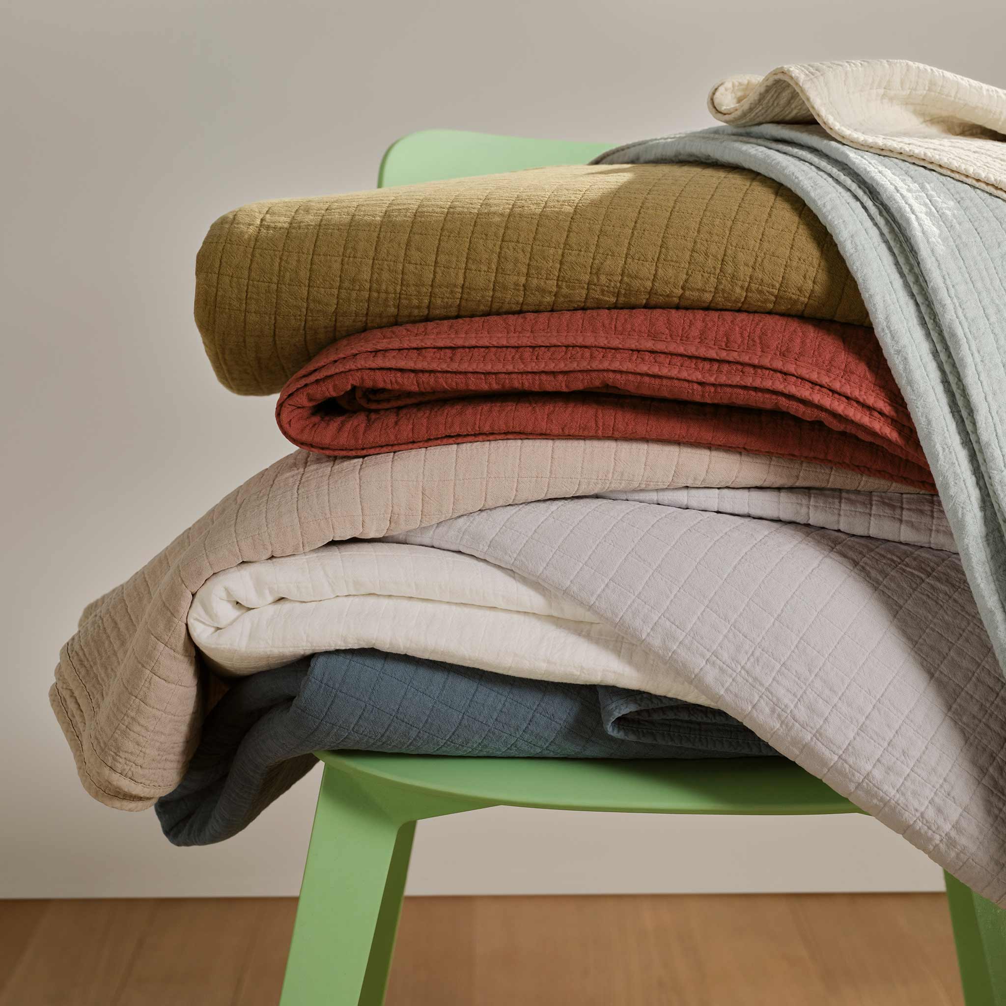 Lightweight Grid Cotton Bed Blanket