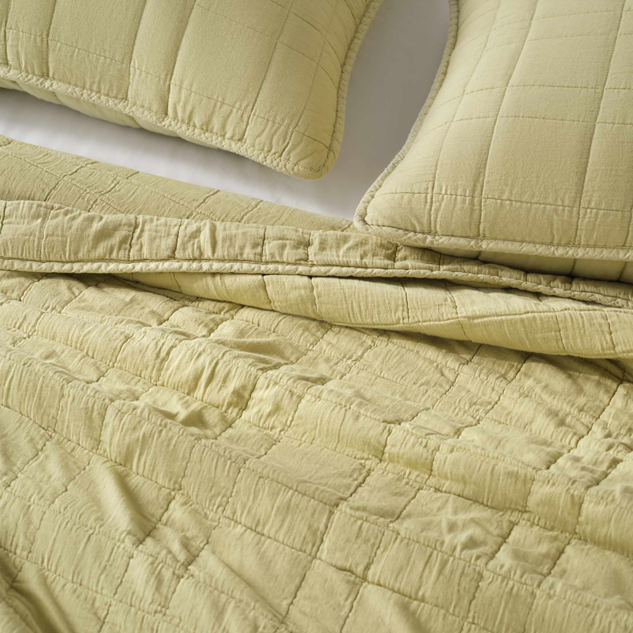 Lightweight Cotton Quilt Set