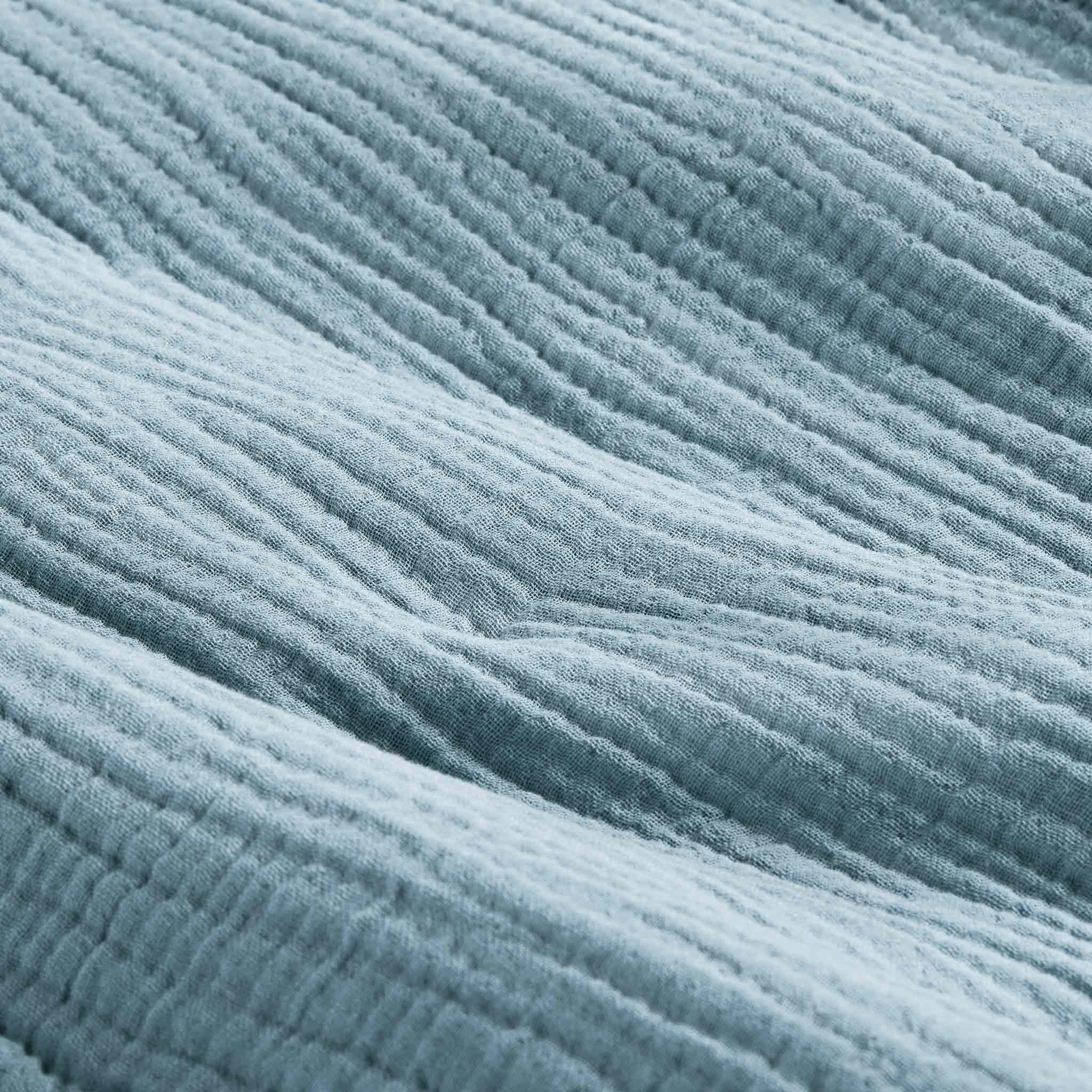 Breezeweave Cotton Quilt - Last Call