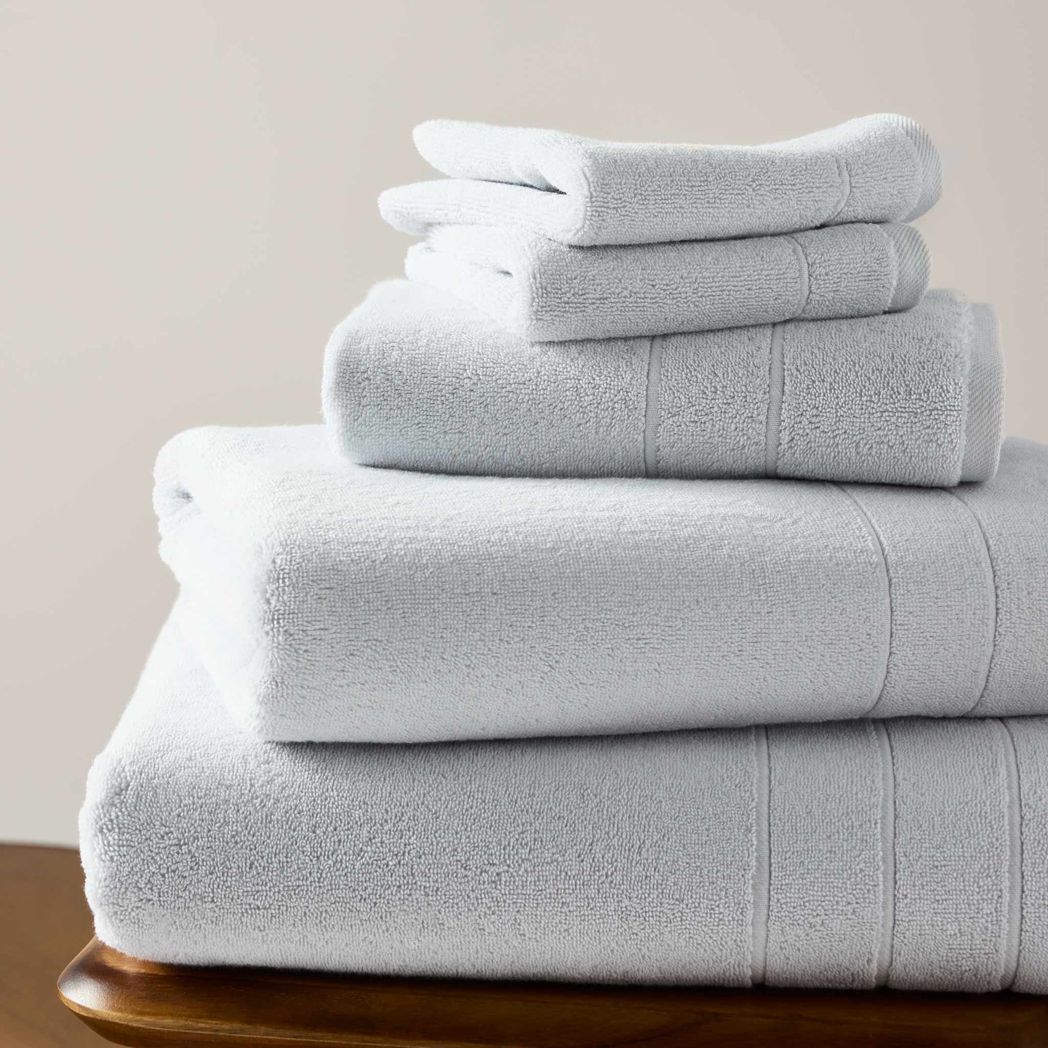 Super-Plush 4-Piece Bath Towel Bundle