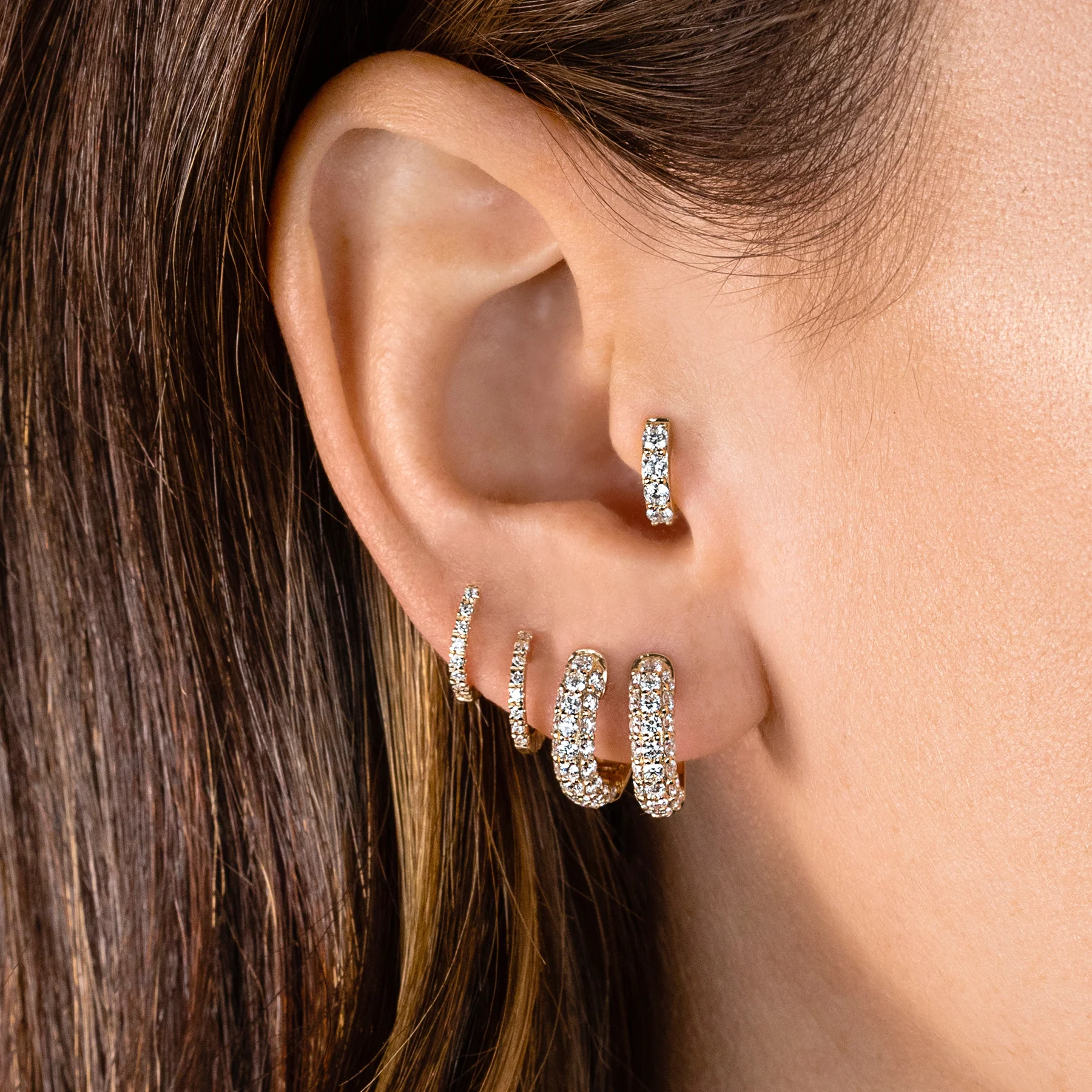 The Medium Huggie - White Diamond / 14k Yellow Gold