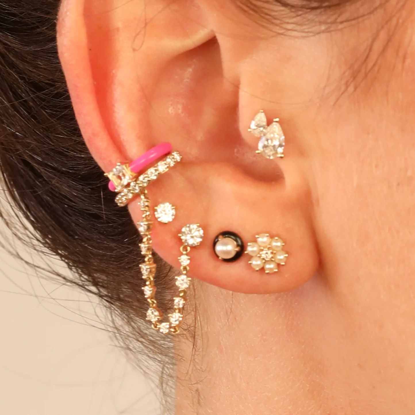 Enamel Stud - Pearl / 14k Yellow Gold