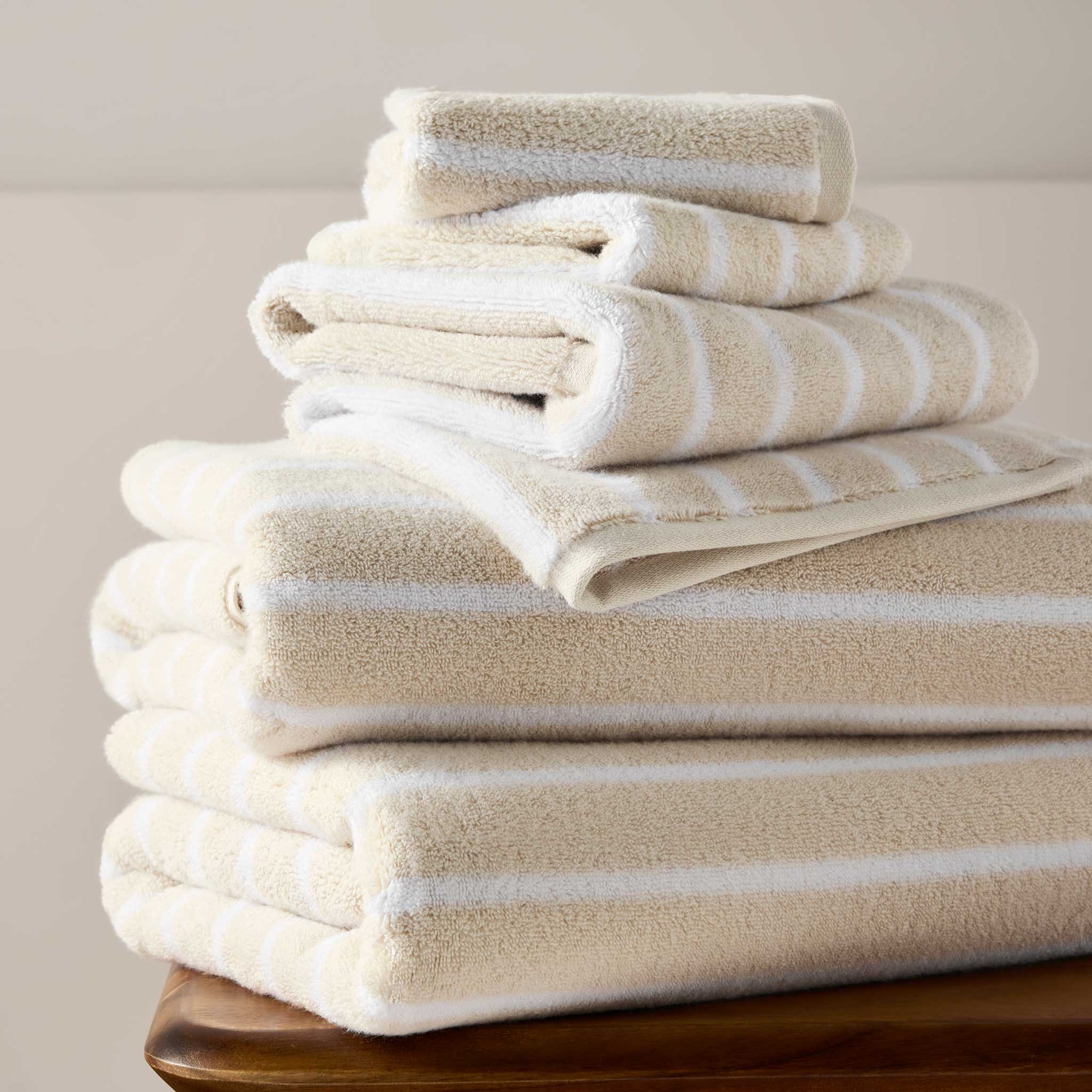 Super-Plush 4-Piece Bath Towel Bundle