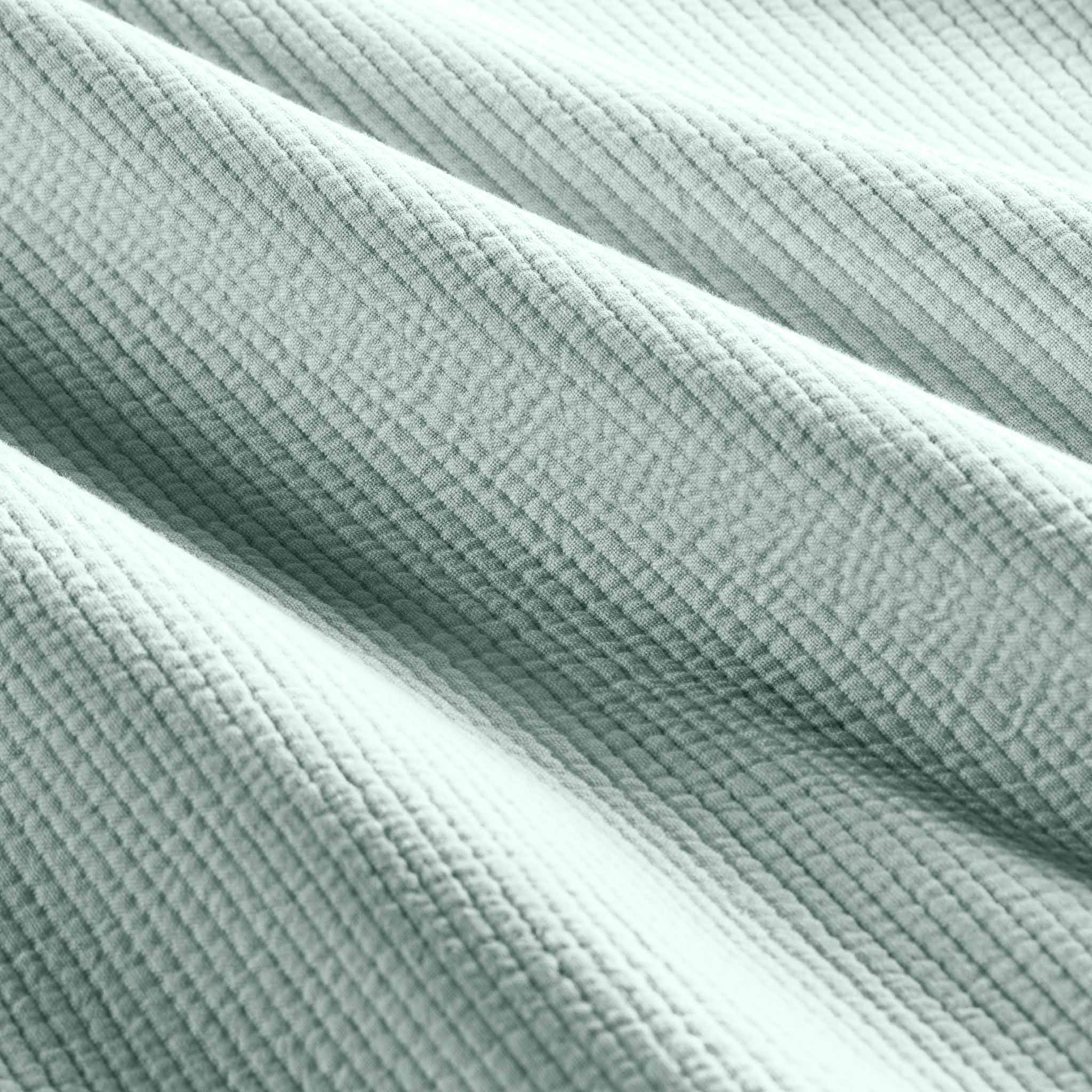 Ribbed Matelasse Quilt Set