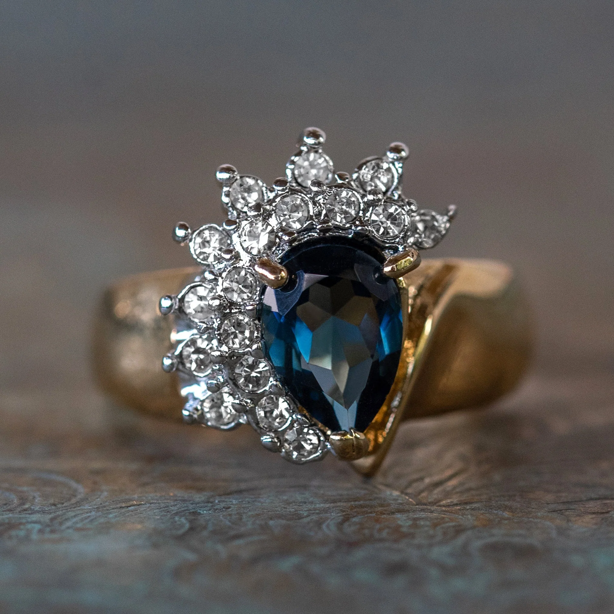 Vintage Cubic Zirconia and Clear Crystal Rings for Women Unique Engagement Birthstone Rings 18kt Gold  #R3163