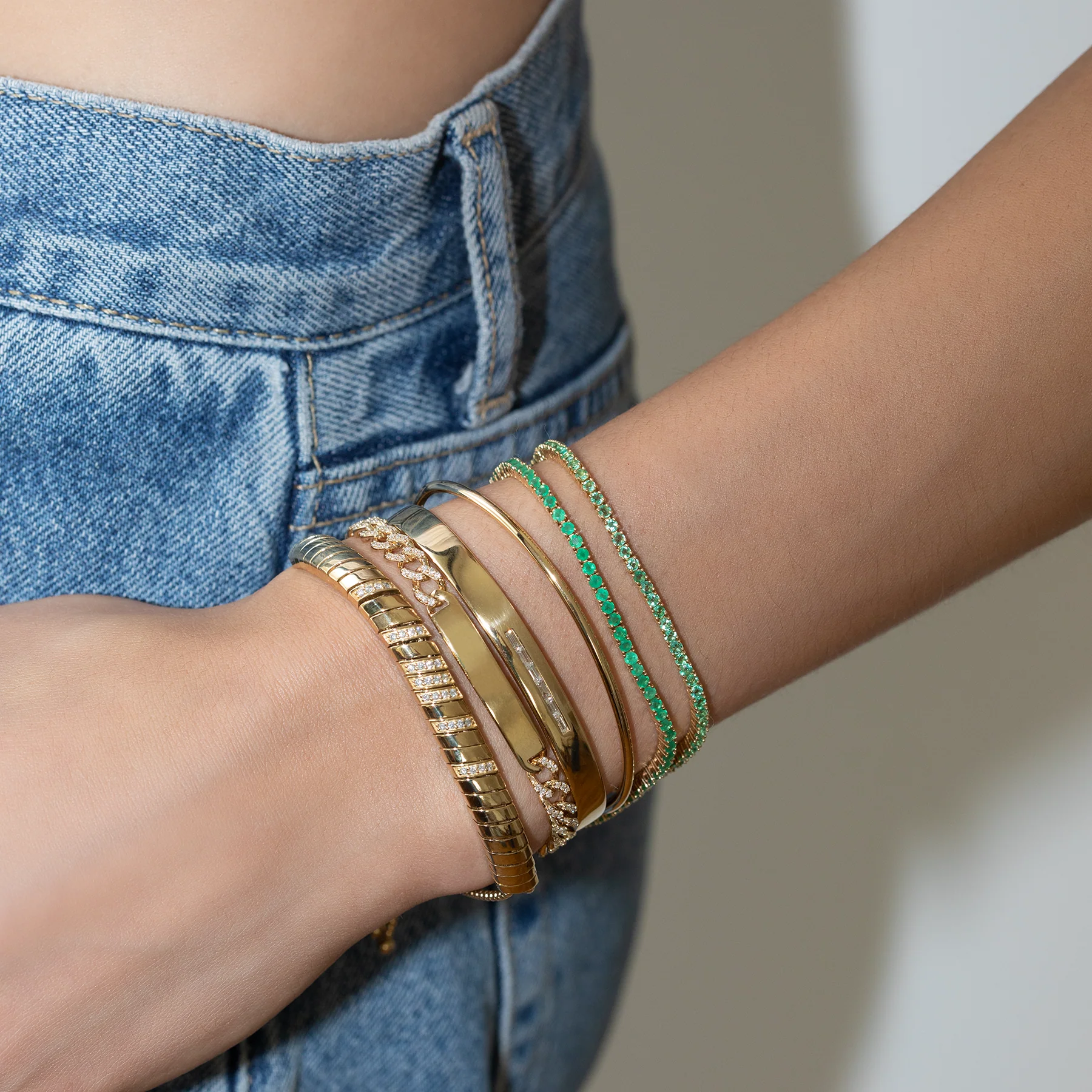 Baguette Cuff - White Diamond / 14k Yellow Gold