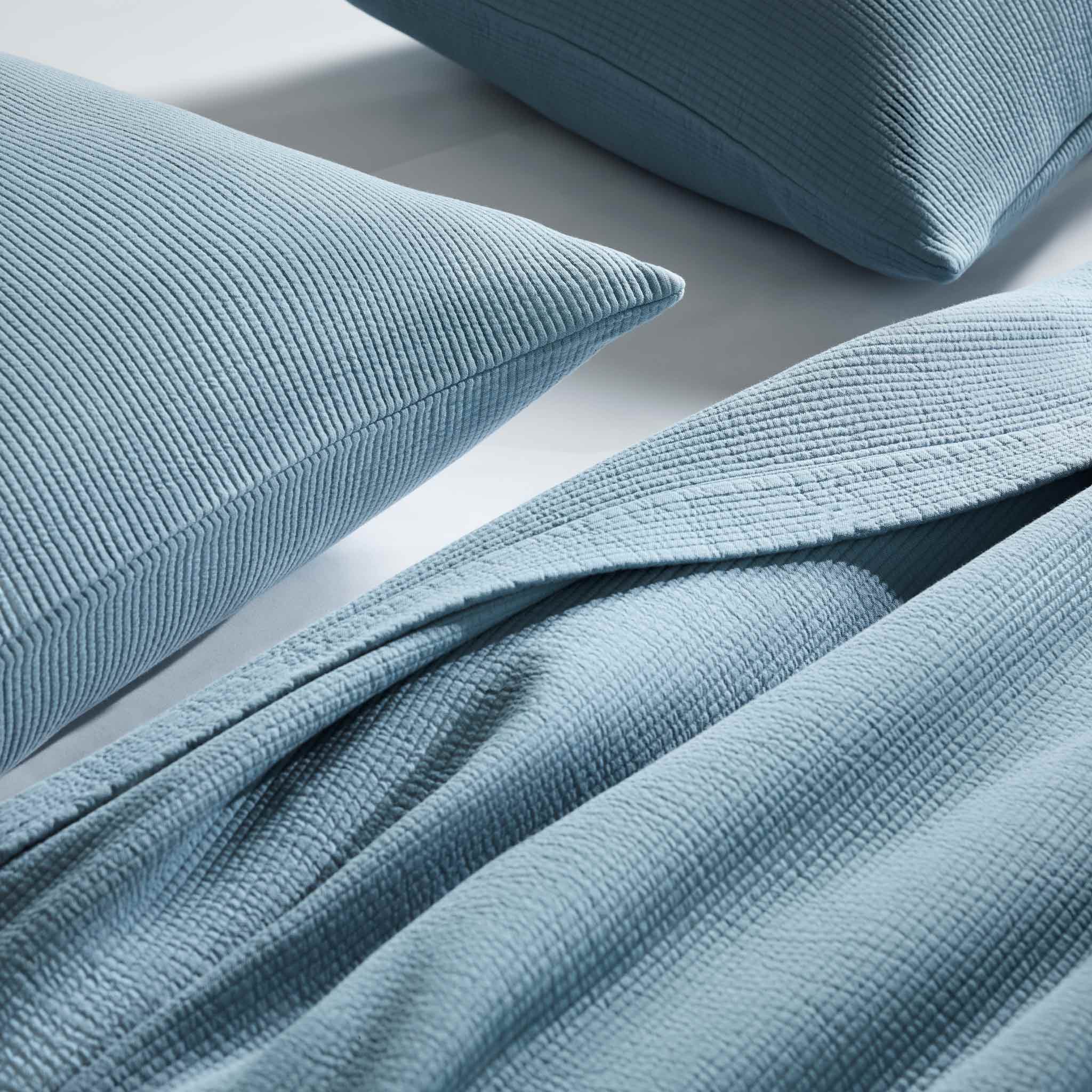 Ribbed Matelasse Sham Set