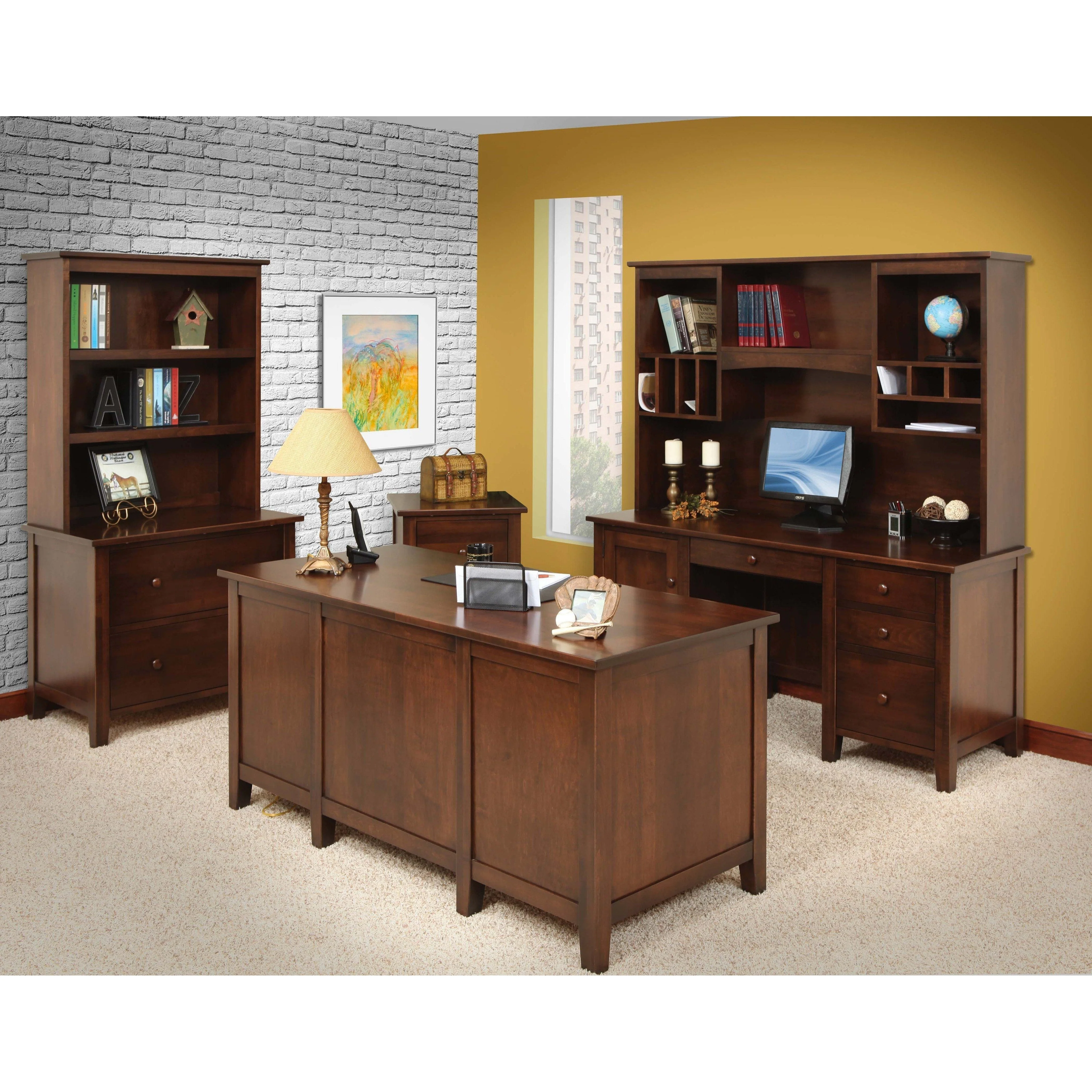 Amish Manhattan Credenza & Hutch