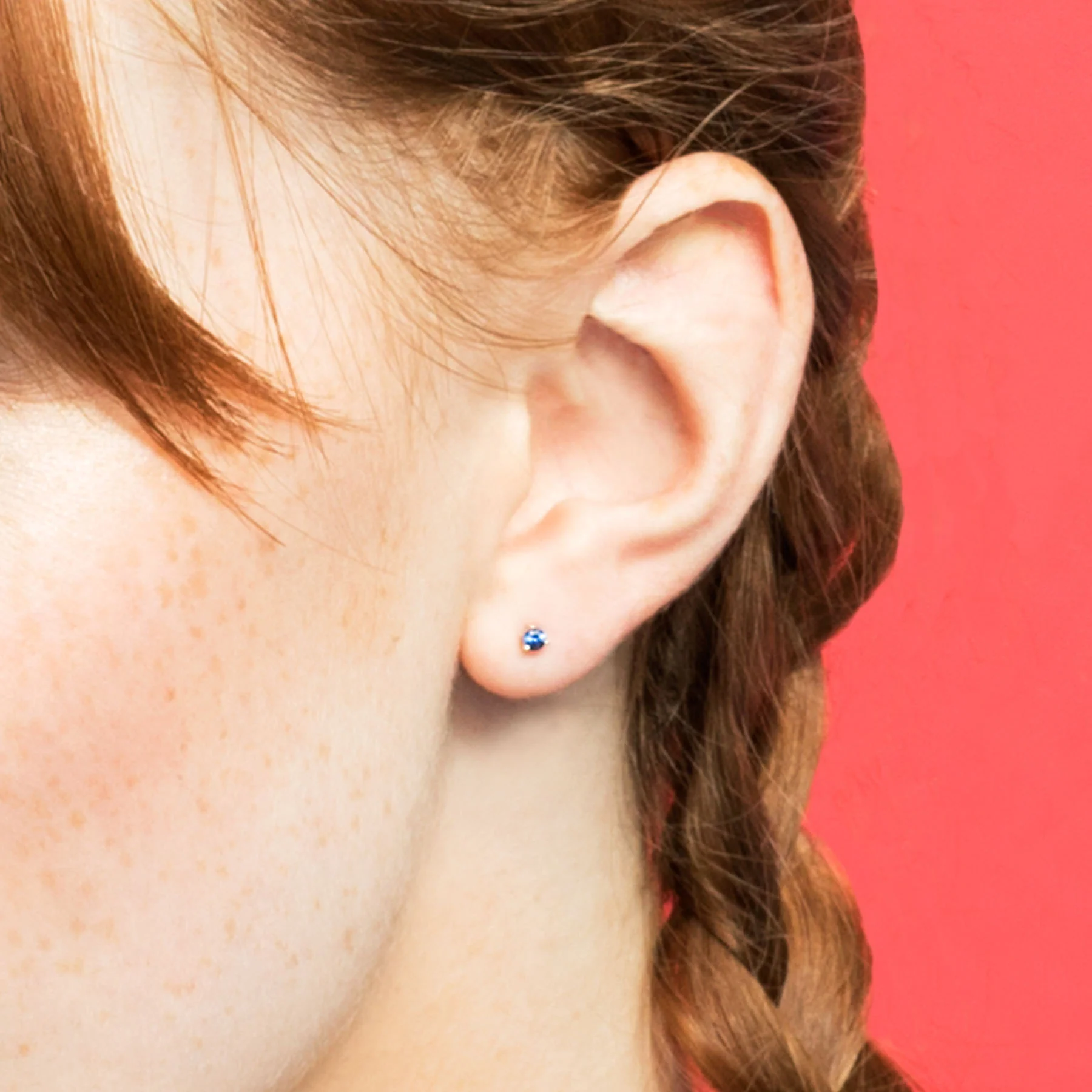 Round Stud #5 - Blue Sapphire / 14k Yellow Gold