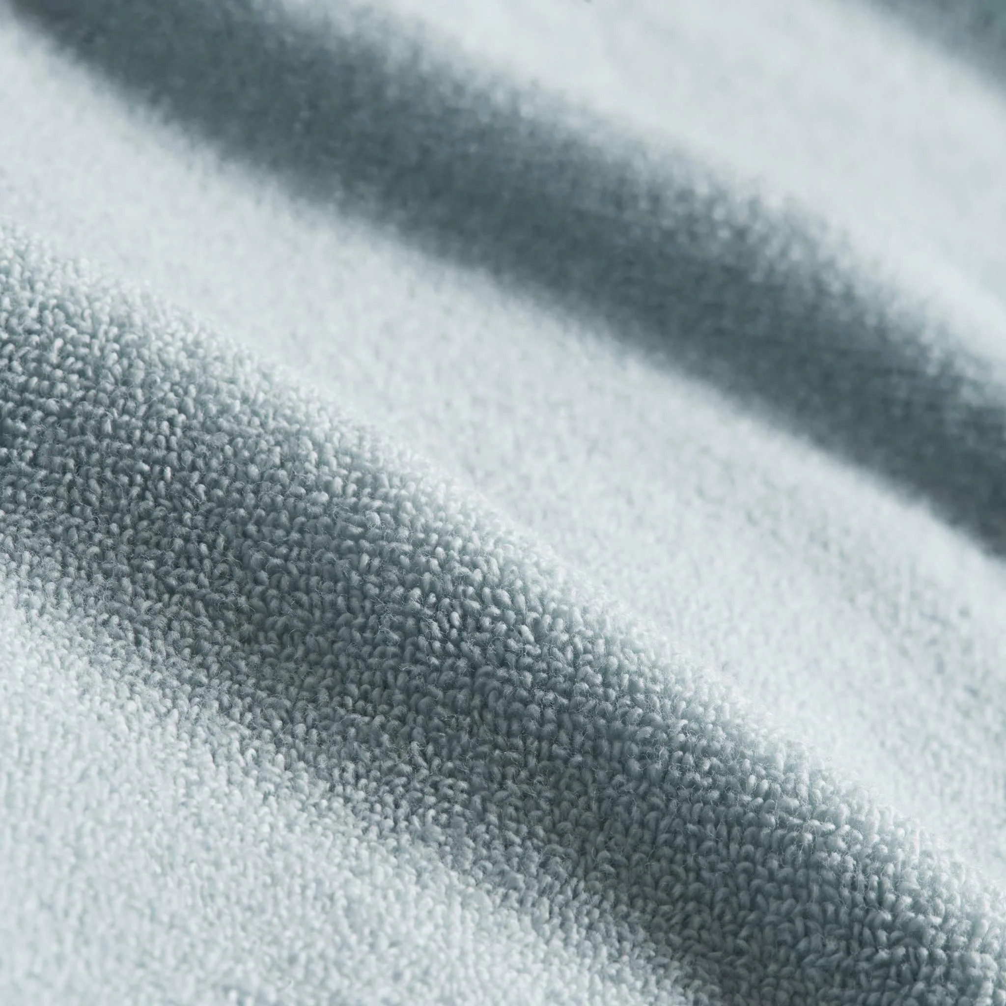 Plush 4-Piece Bath Towel Bundle