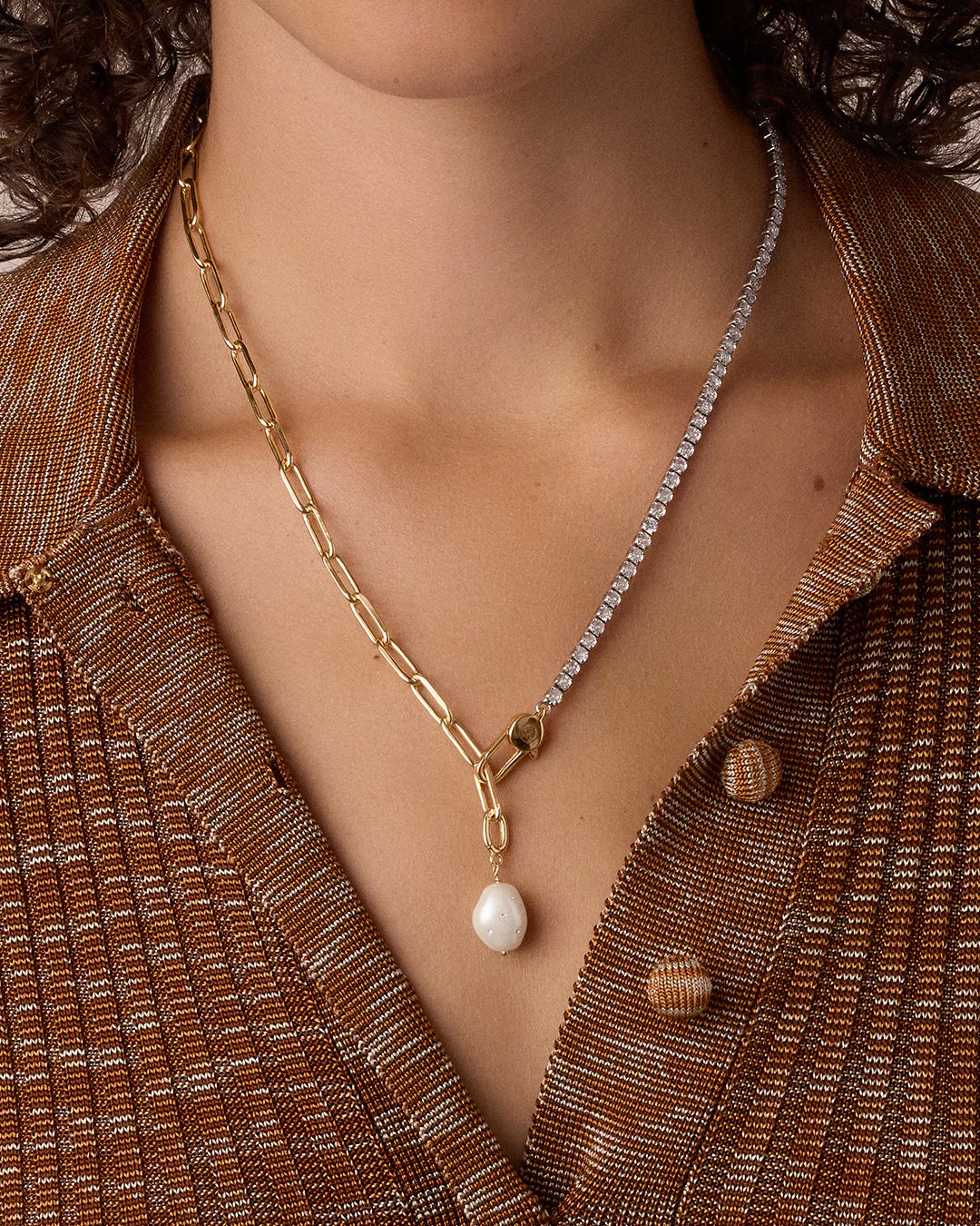 Vintage Shimmer Pearl Charm Necklace