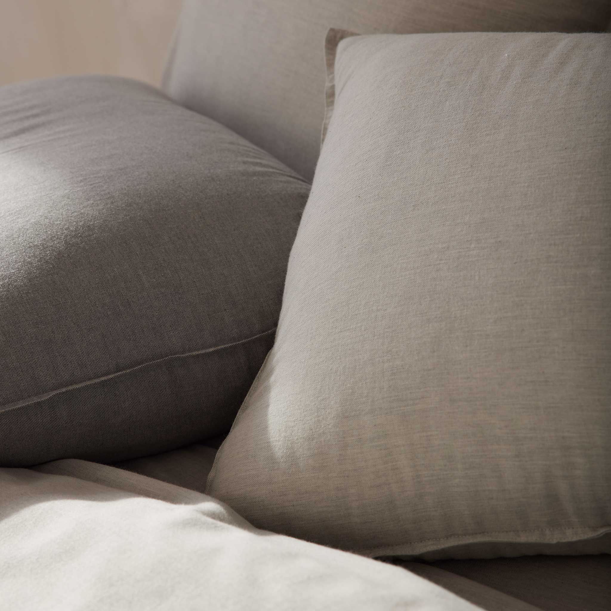 Heathered Cashmere Pillowcase Set