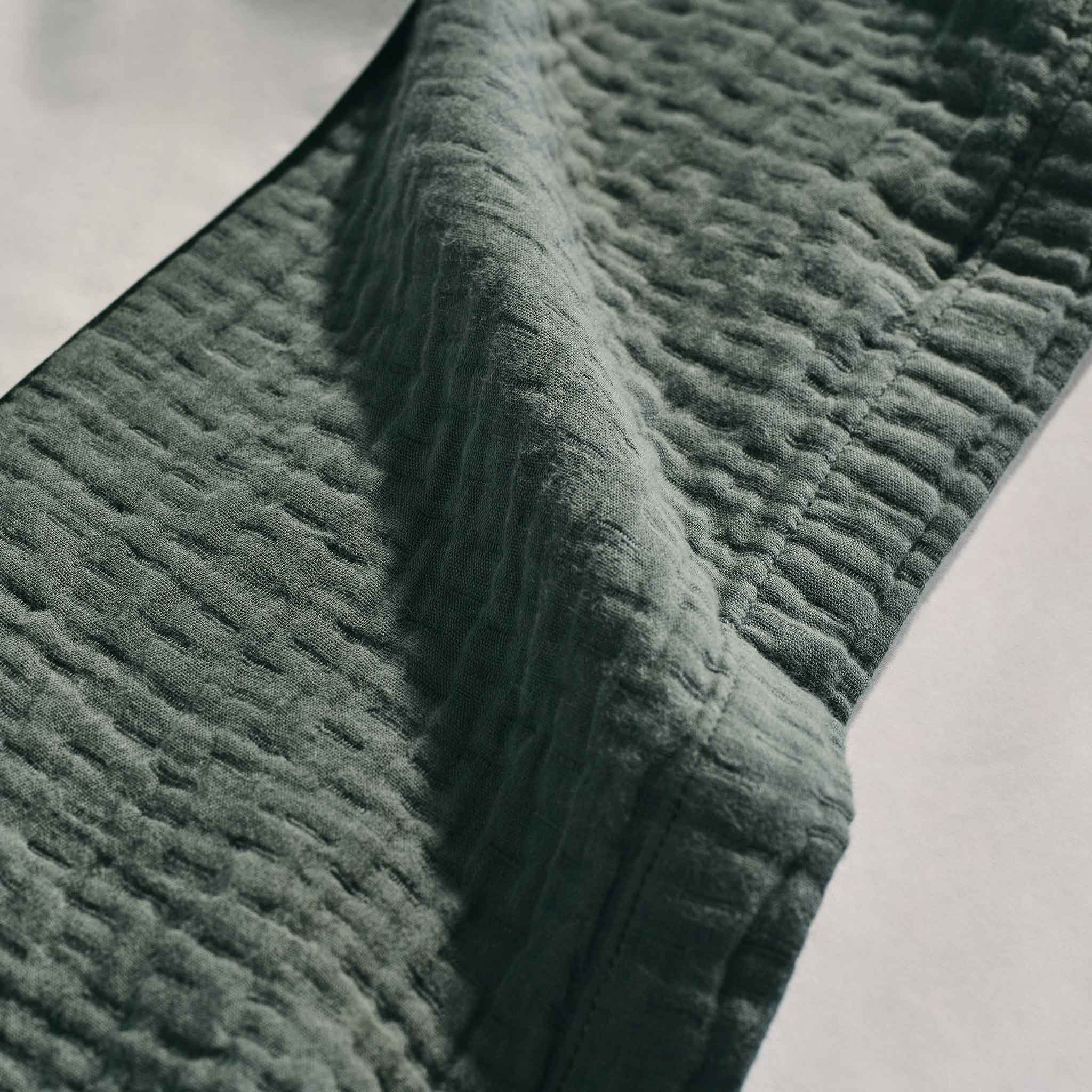 Breezeweave Crinkle Cotton Bed Blanket