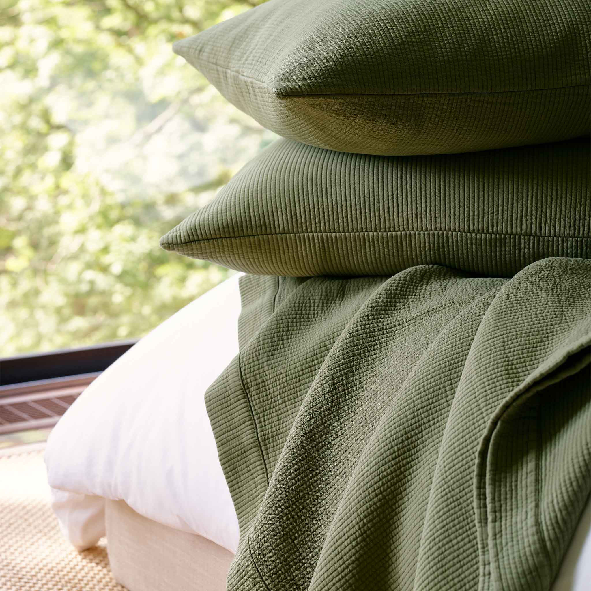 Ribbed Matelasse Sham Set