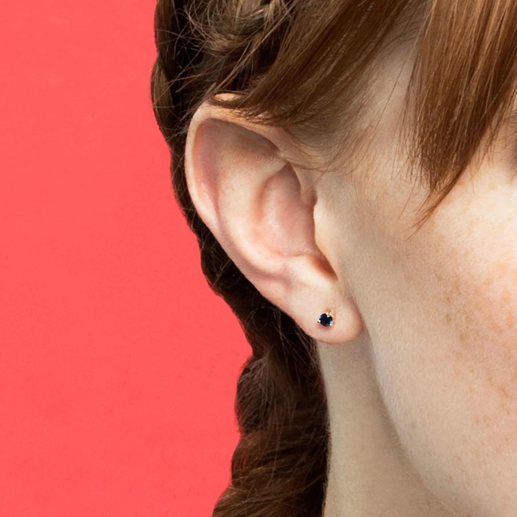 Round Stud #3 - Blue Sapphire / 14k Yellow Gold