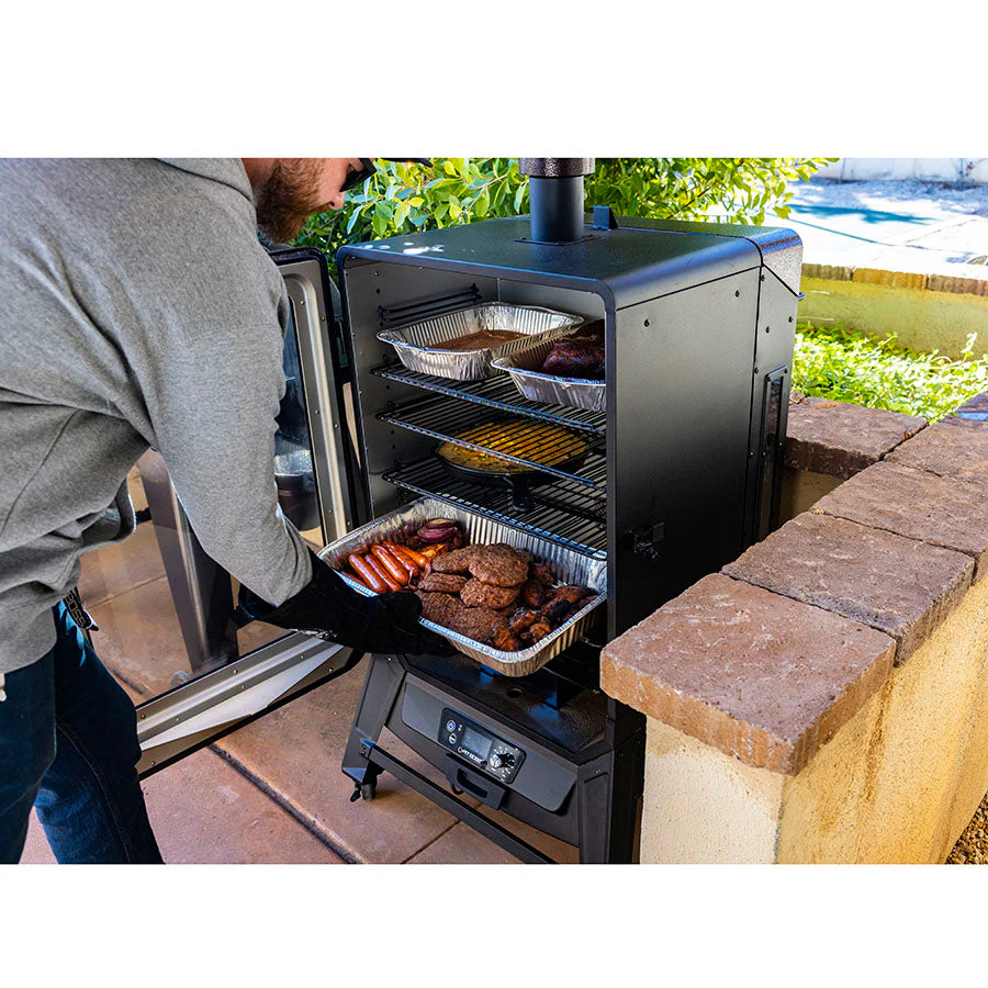 Copperhead 5-Series Vertical Pellet Smoker