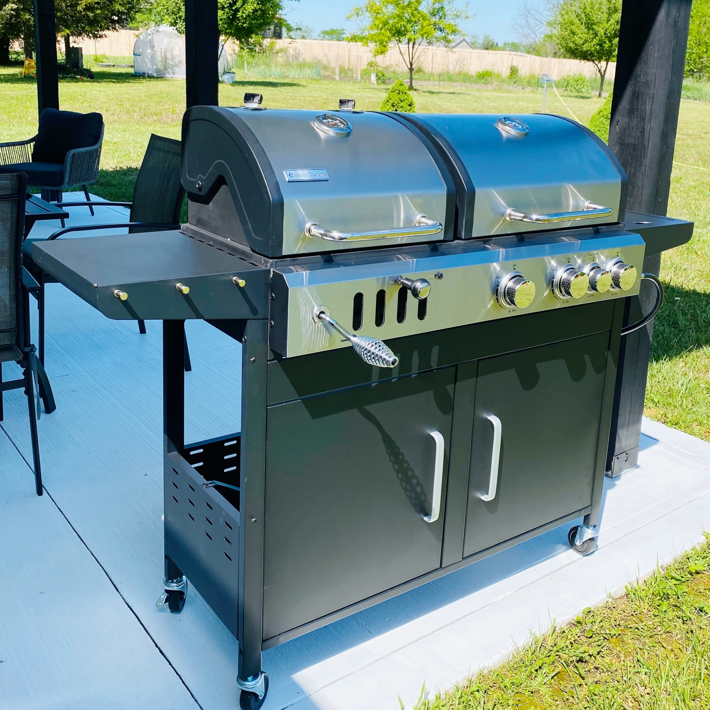 Captiva Designs Outdoor Propane Grill & Charcoal Grill Combo