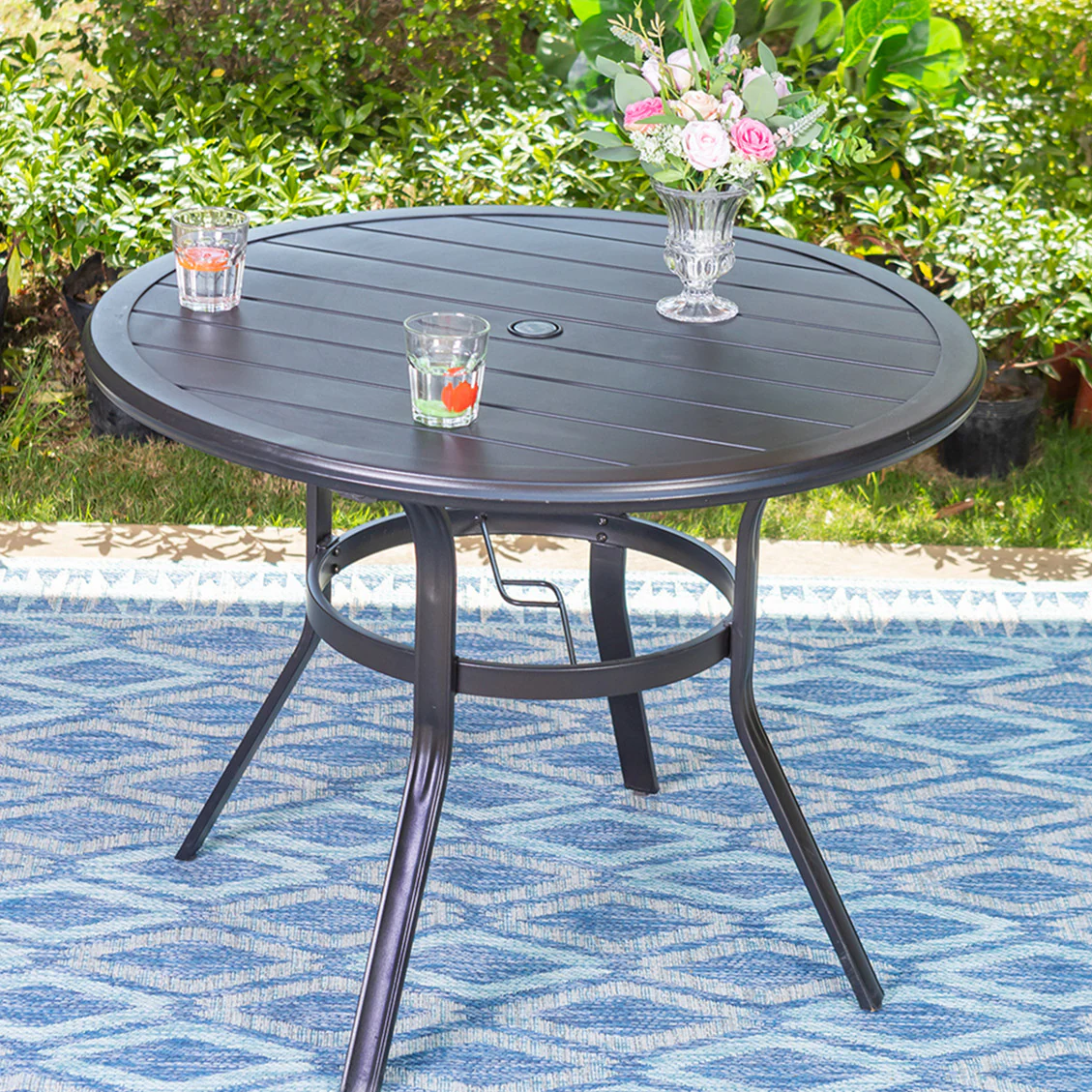 PHI VILLA E-coated Round Patio Outdoor Dining Table
