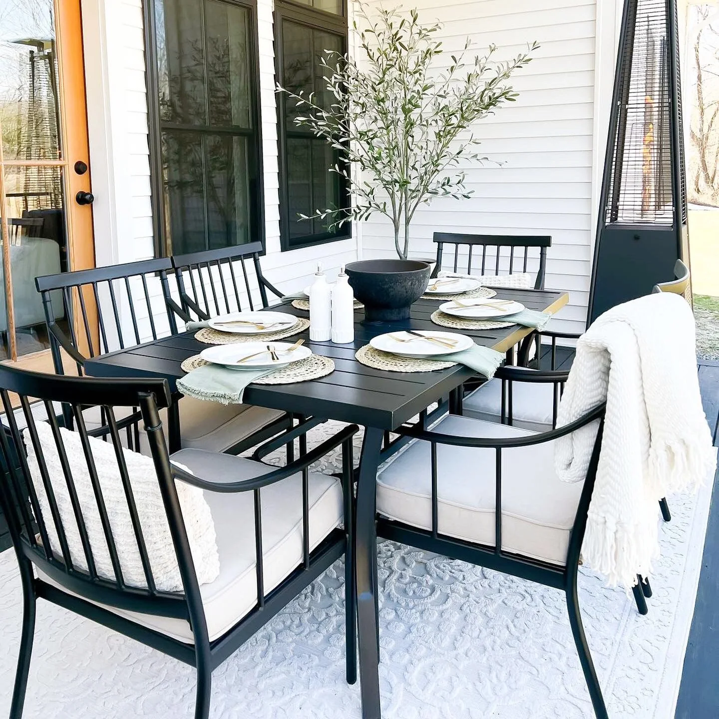 Sophia & William Steel Rectangle Table & 6 Stylish Dining Arm Chairs 7-Piece Patio Outdoor Dining set