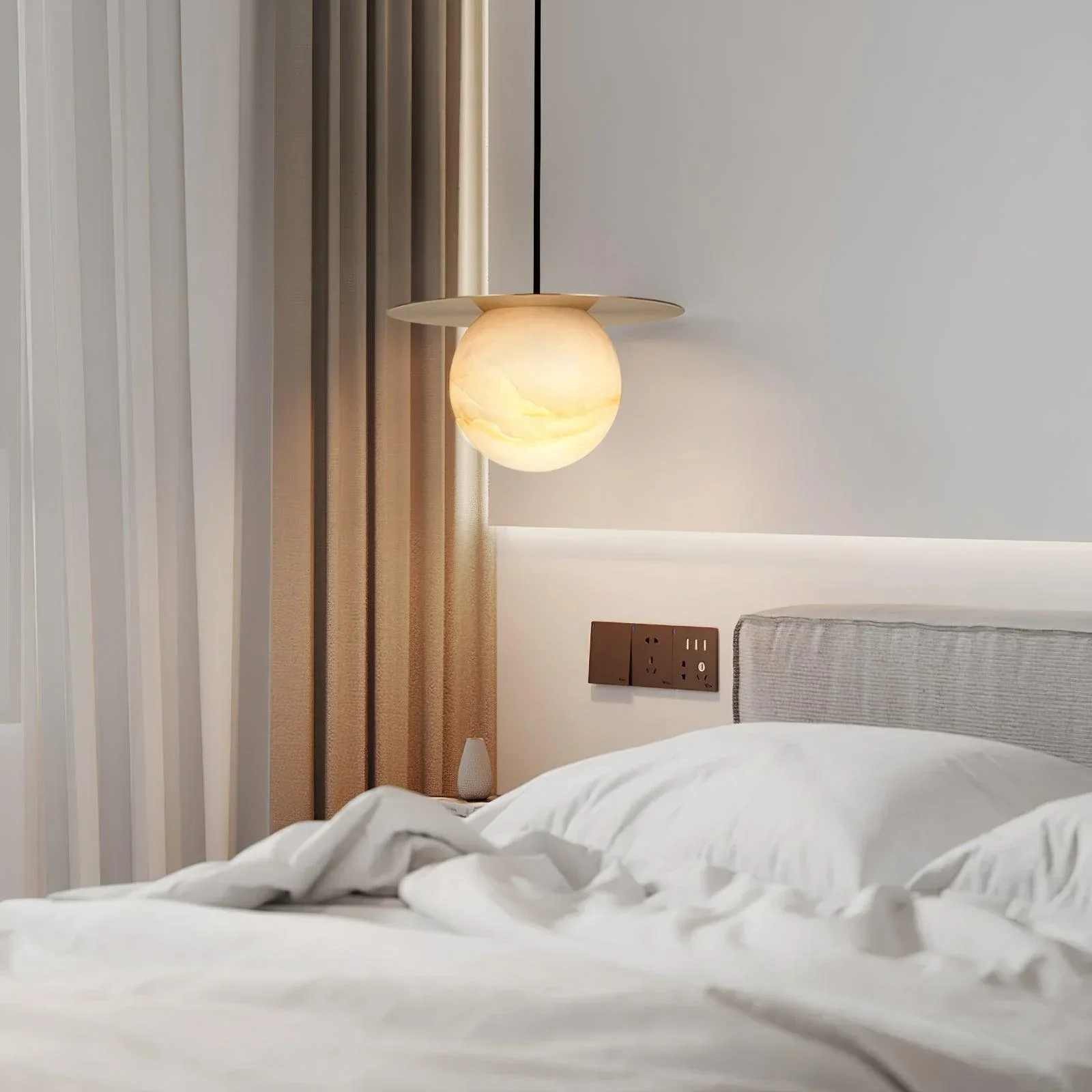 Alabaster Borra Pendant Light