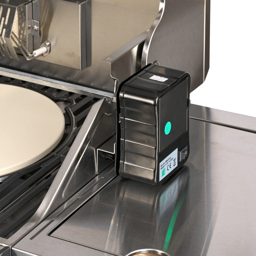 Platinum Yamara 4+2 Gas Barbecue (Exclusive Bundle)