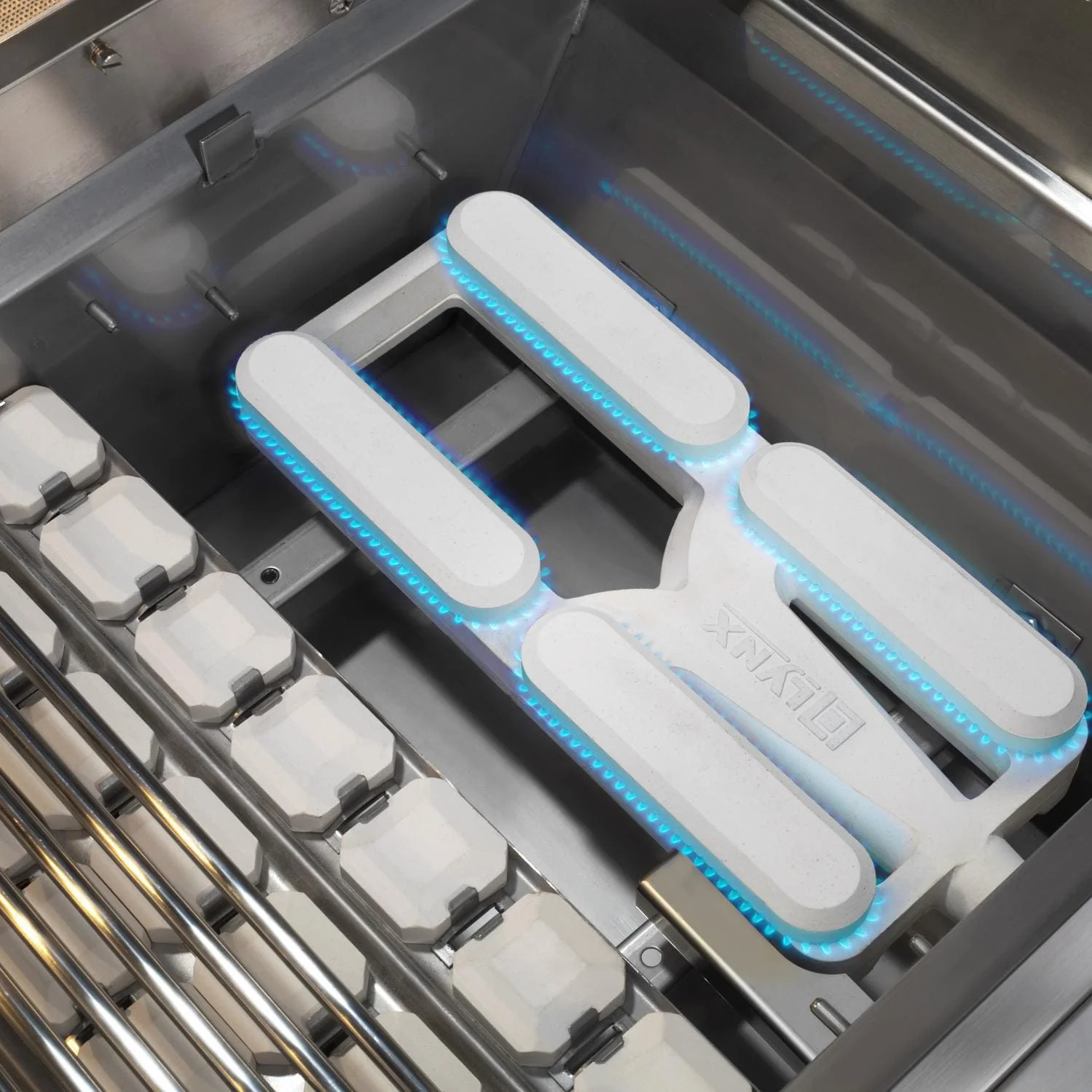 Lynx Professional 36-Inch Built-In Gas Grill With Rotisserie - L36R-3(NG/LP)