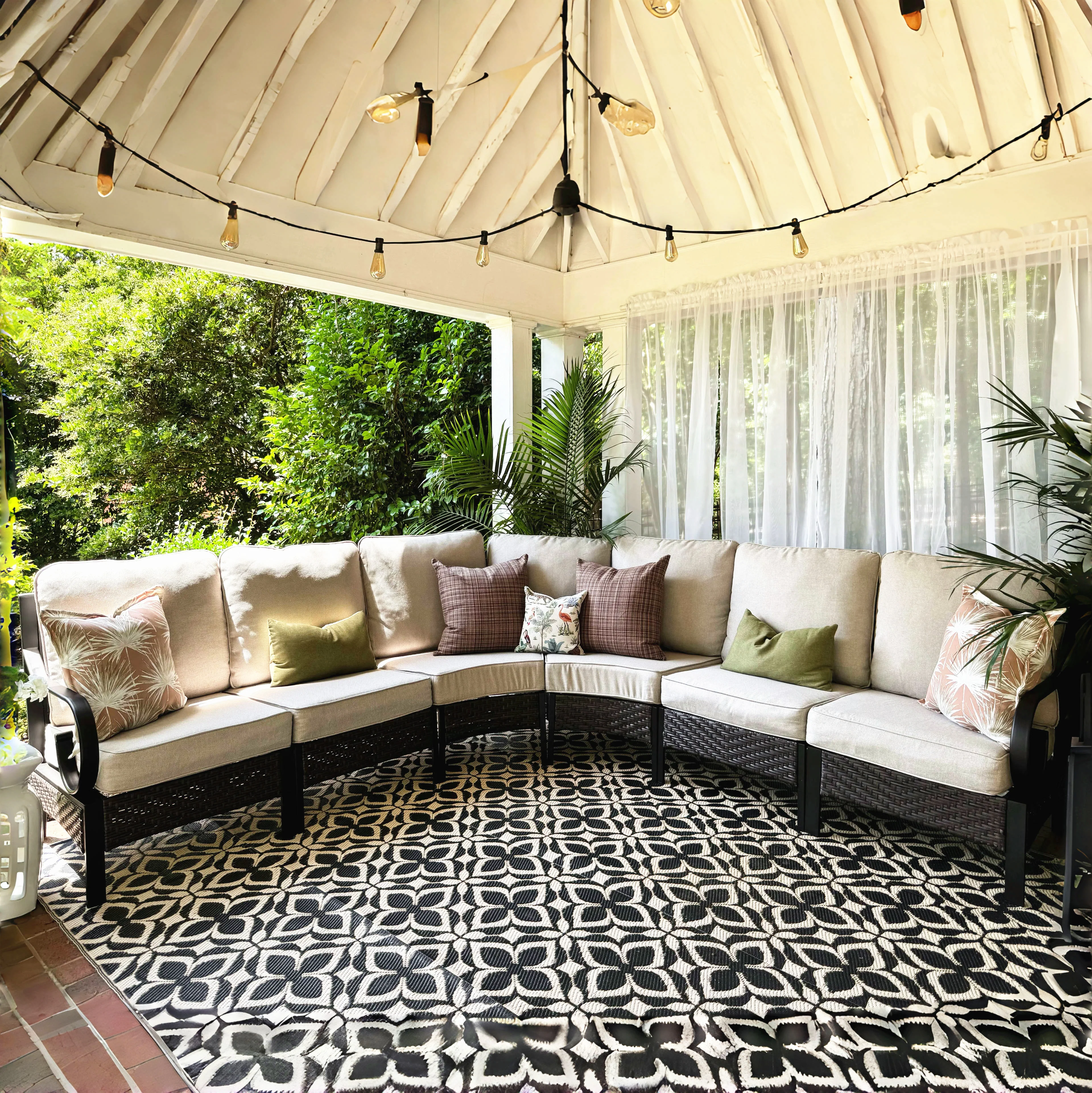 PHI VILLA Half-Moon Outdoor Patio Conversation Sofa Sets with E-Coating Technology