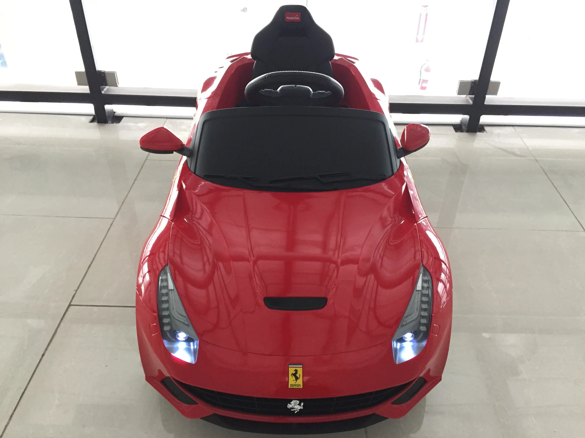 12V Ferrari F12 Ride on car for kids