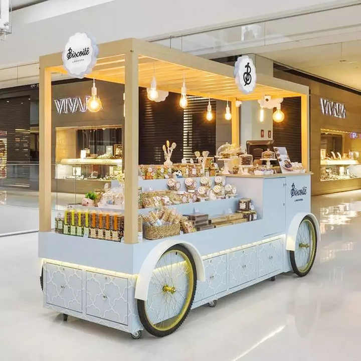 Freshnow Commercial Electric Ice Cream Van Street Vending Tricycle Gelato Cart With Refrigerator for Sale