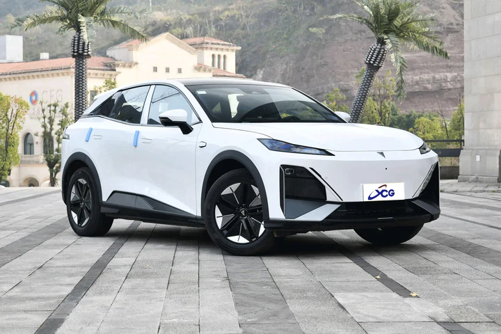 Deepal S07 SUV 5 Seats Changan Deepal S07 215Pro Extended Range Plug-in Hybrid 165km Deepal S07 Electric Car