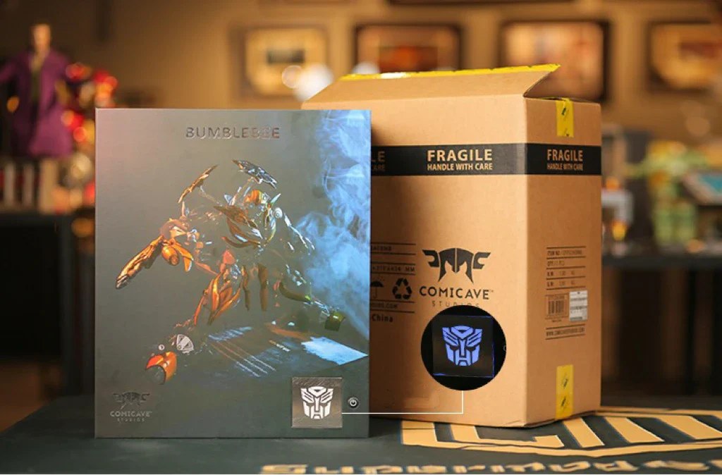 Comicave Transformation 1/18CS Wasp Alloy Model Handheld Mobile Robot