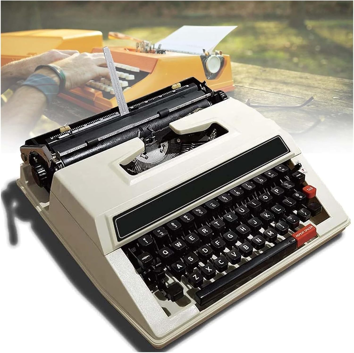 Portable Old Fashioned Mechanical Typewriter-Old Fashioned Mechanical English Typable Full Metal Body Typewriter-Typewriters