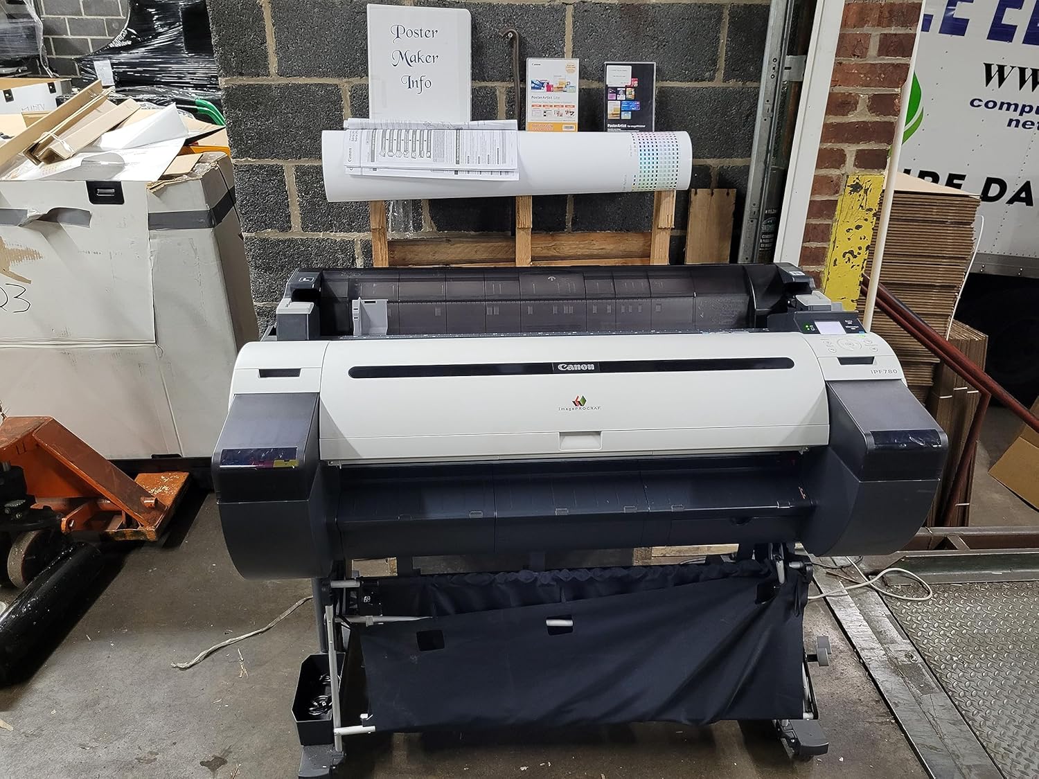 Canon imagePROGRAF iPF780 36-inch large format printer 8967B002AA