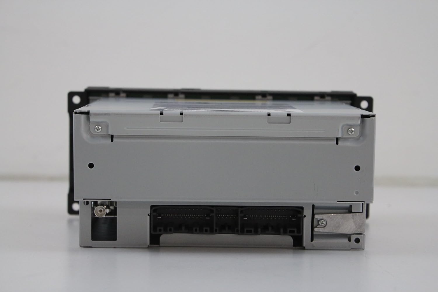 Genuine Jeep Accessories 5064950AH AM/FM Stereo Radio with Six-Disc CD/DVD Player