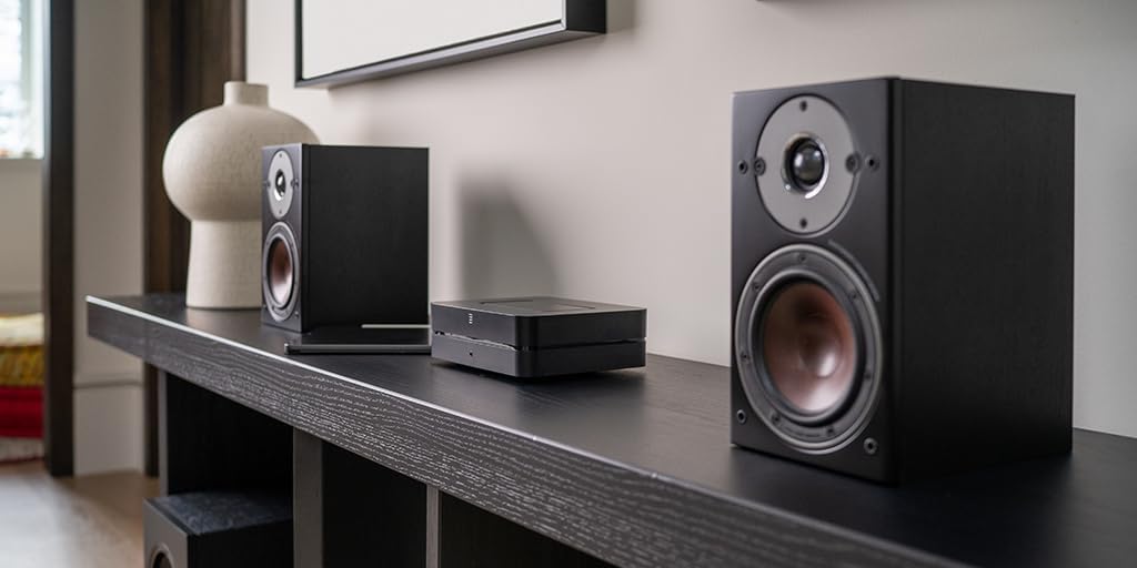 PSB Alpha AM3 Compact Powered Speakers - Black