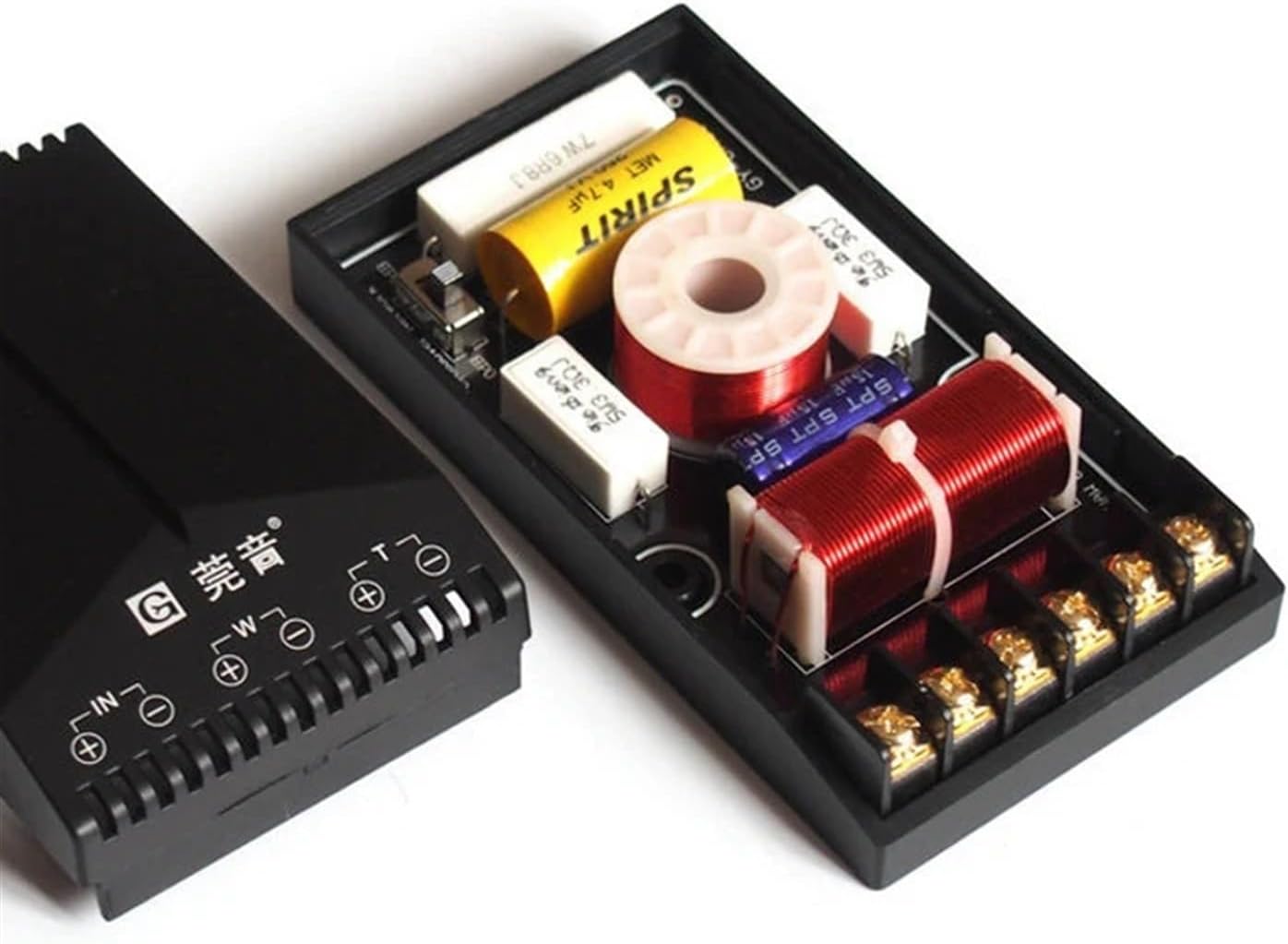 2PCS 2 Way 200W Audio Car Automotive Treble Bass Frequency Divider Home Theater HiFi Stereo 2 Unit Speaker Crossover Filters