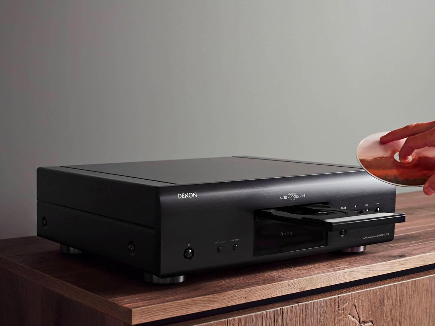 Denon DCD-1700NE SACD Player